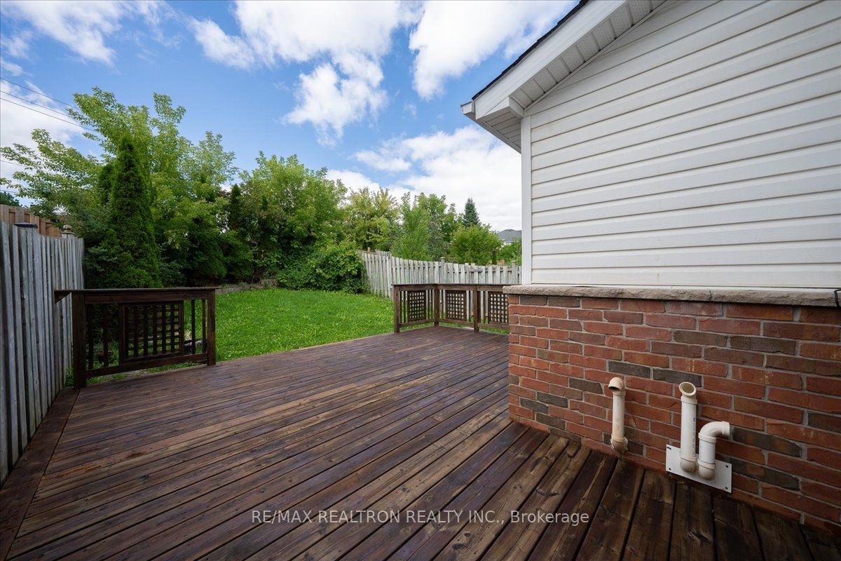 21 Brandy Crescent Property Photo 43