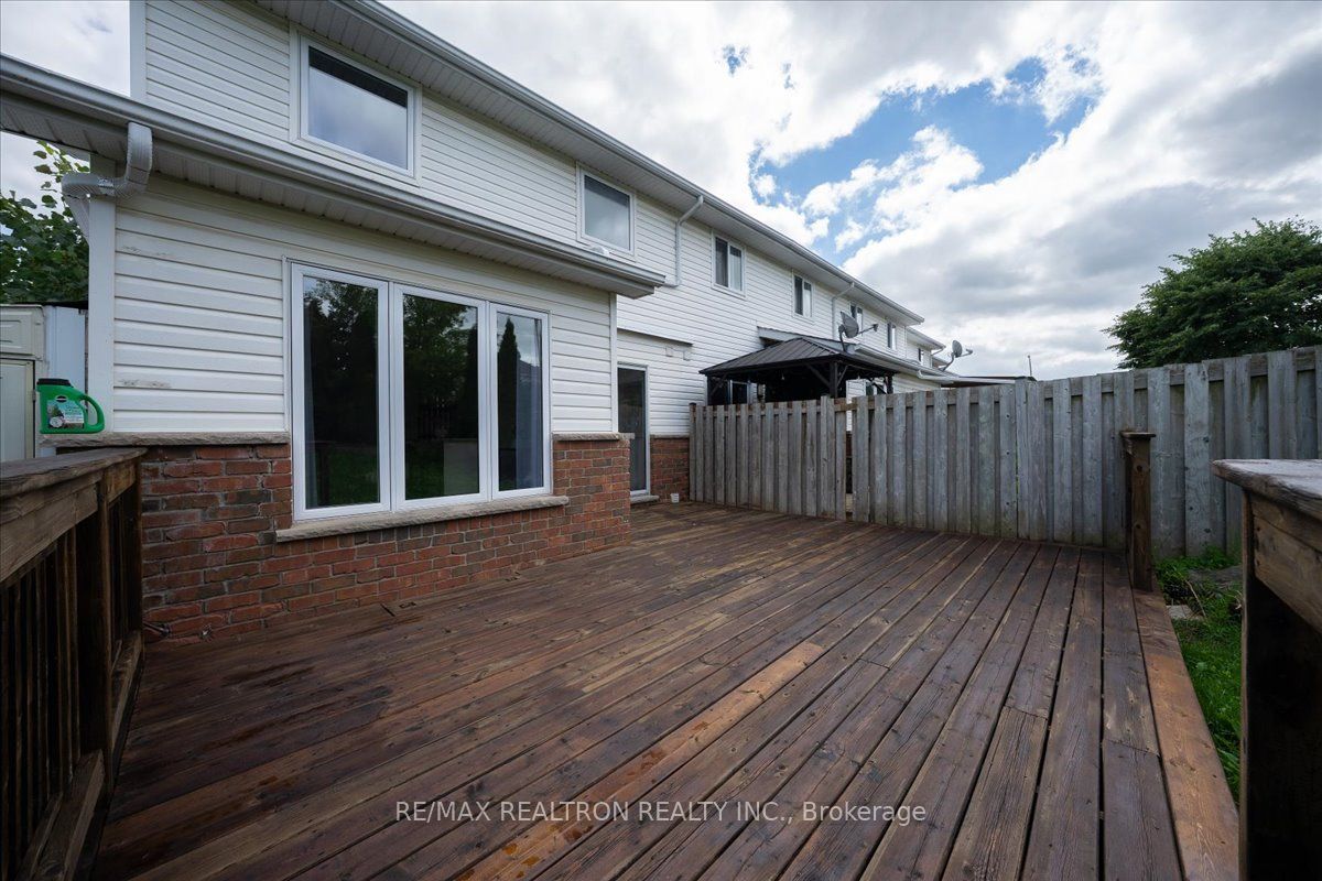 21 Brandy Crescent Property Photo 44
