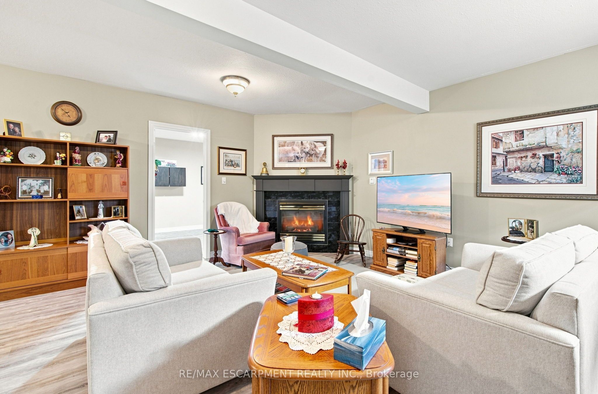 32 Brewster Way Property Photo 18