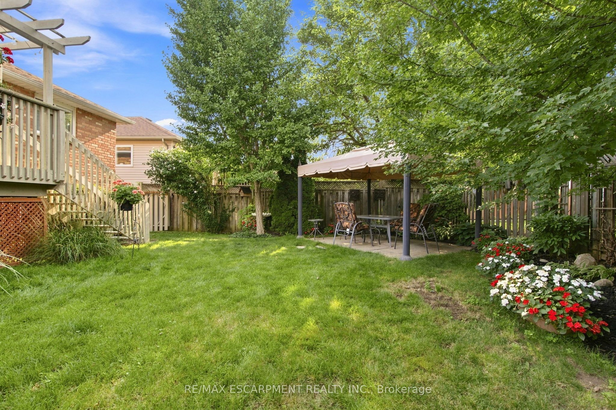 32 Brewster Way Property Photo 28