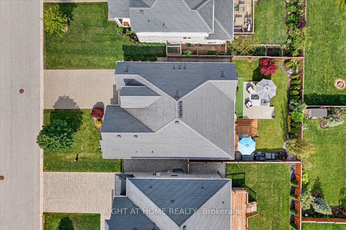 717 Jackpine Way Property Photo 44