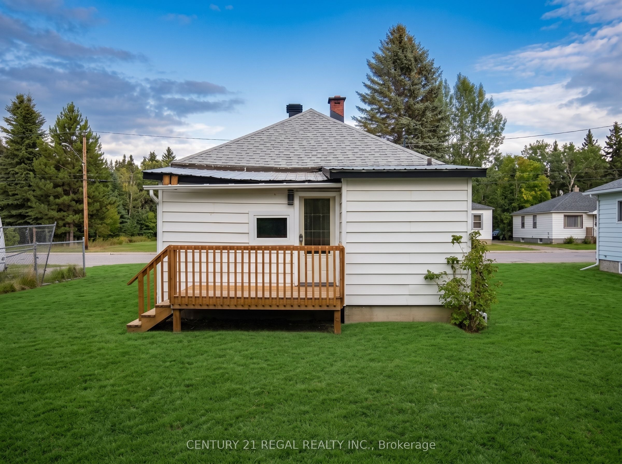 50 Beech Street Property Photo 26