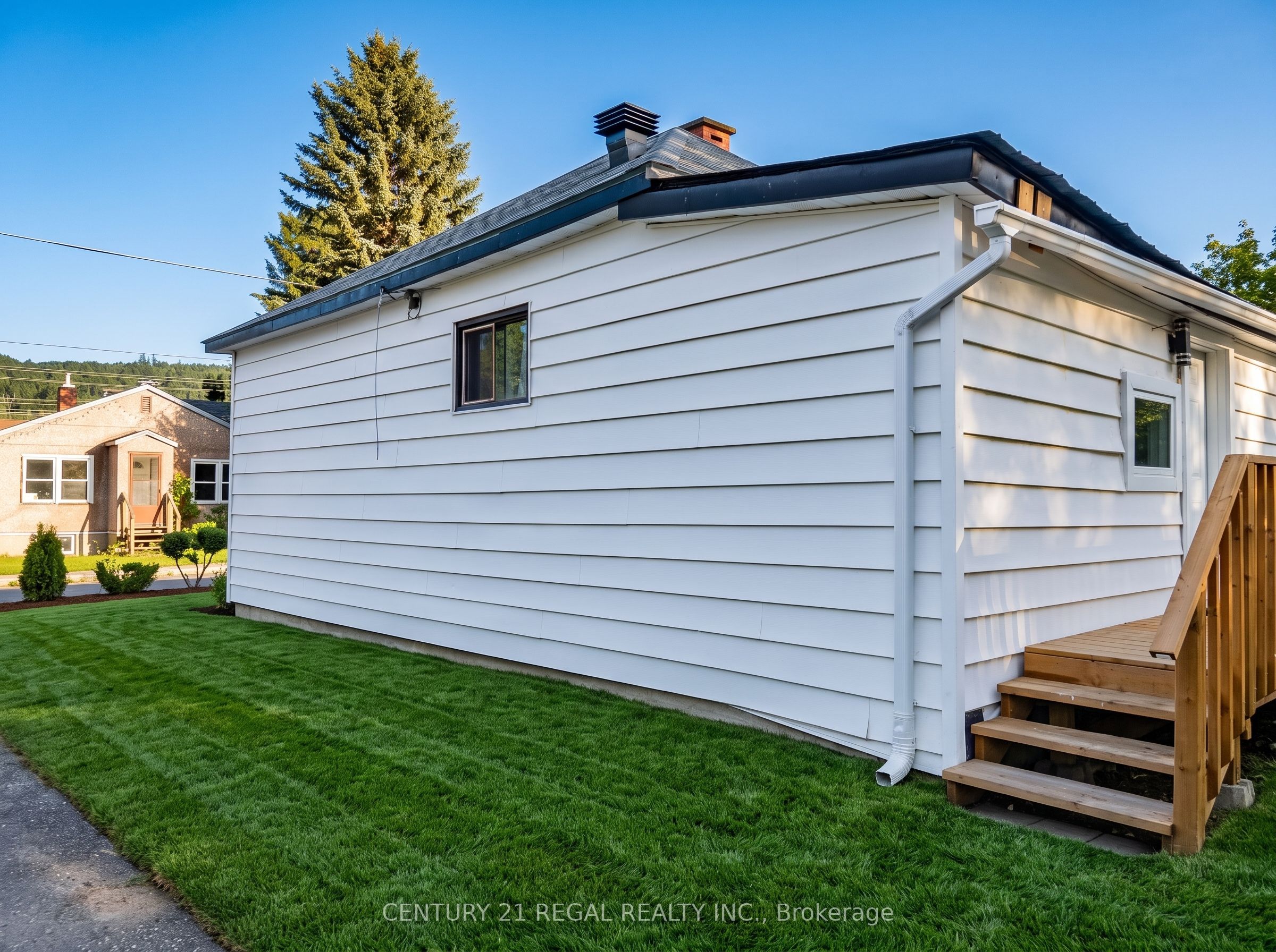 50 Beech Street Property Photo 29