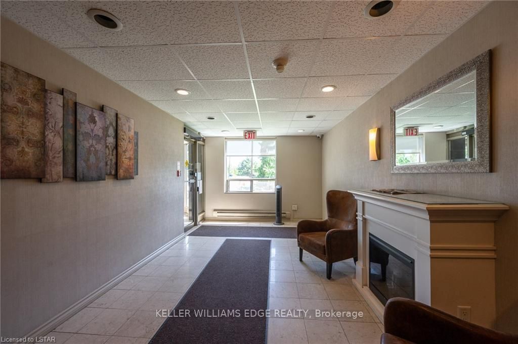 45 Pond Mills Road 1007 Property Photo 3