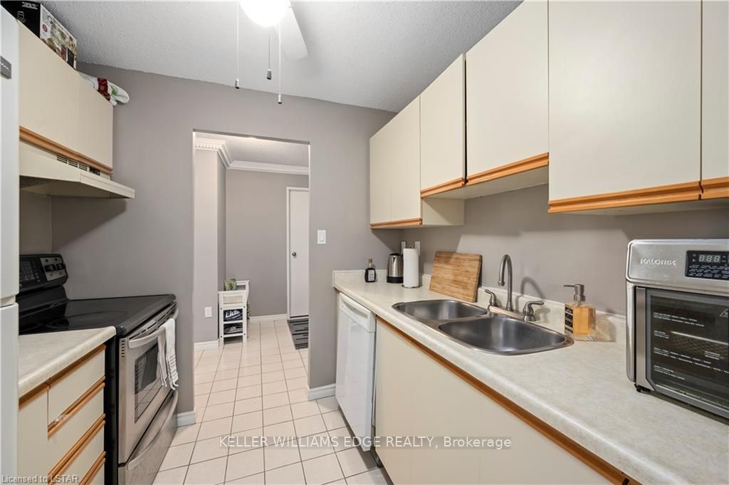 45 Pond Mills Road 1007 Property Photo 6