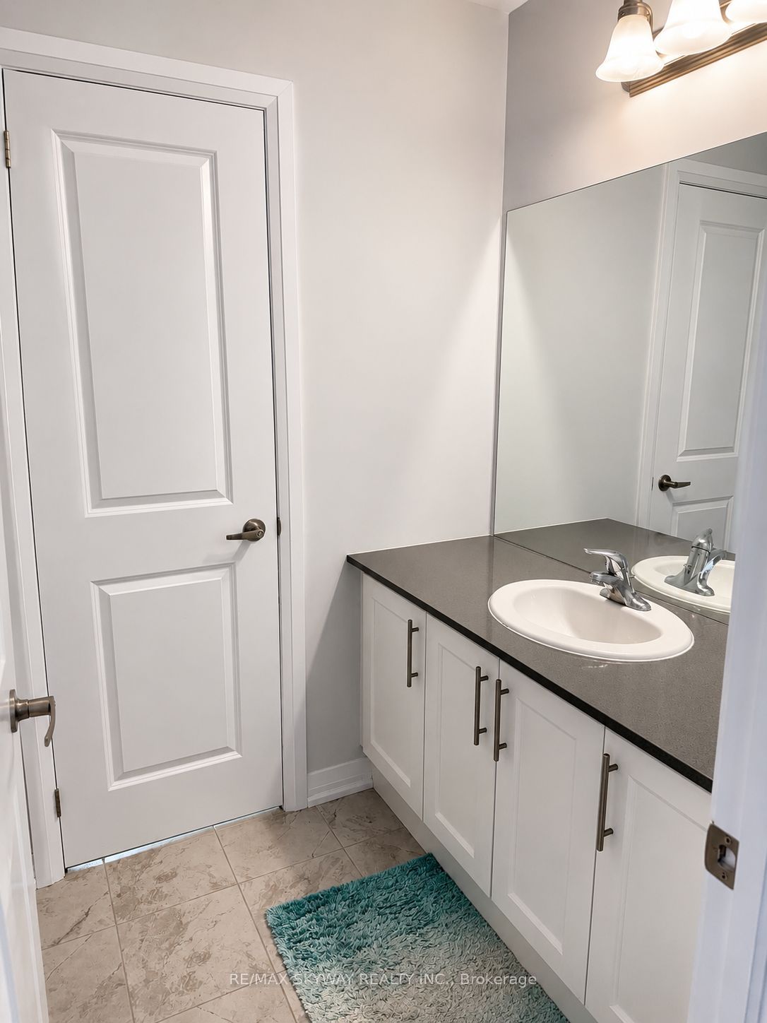 976 Sobeski Avenue Property Photo 12