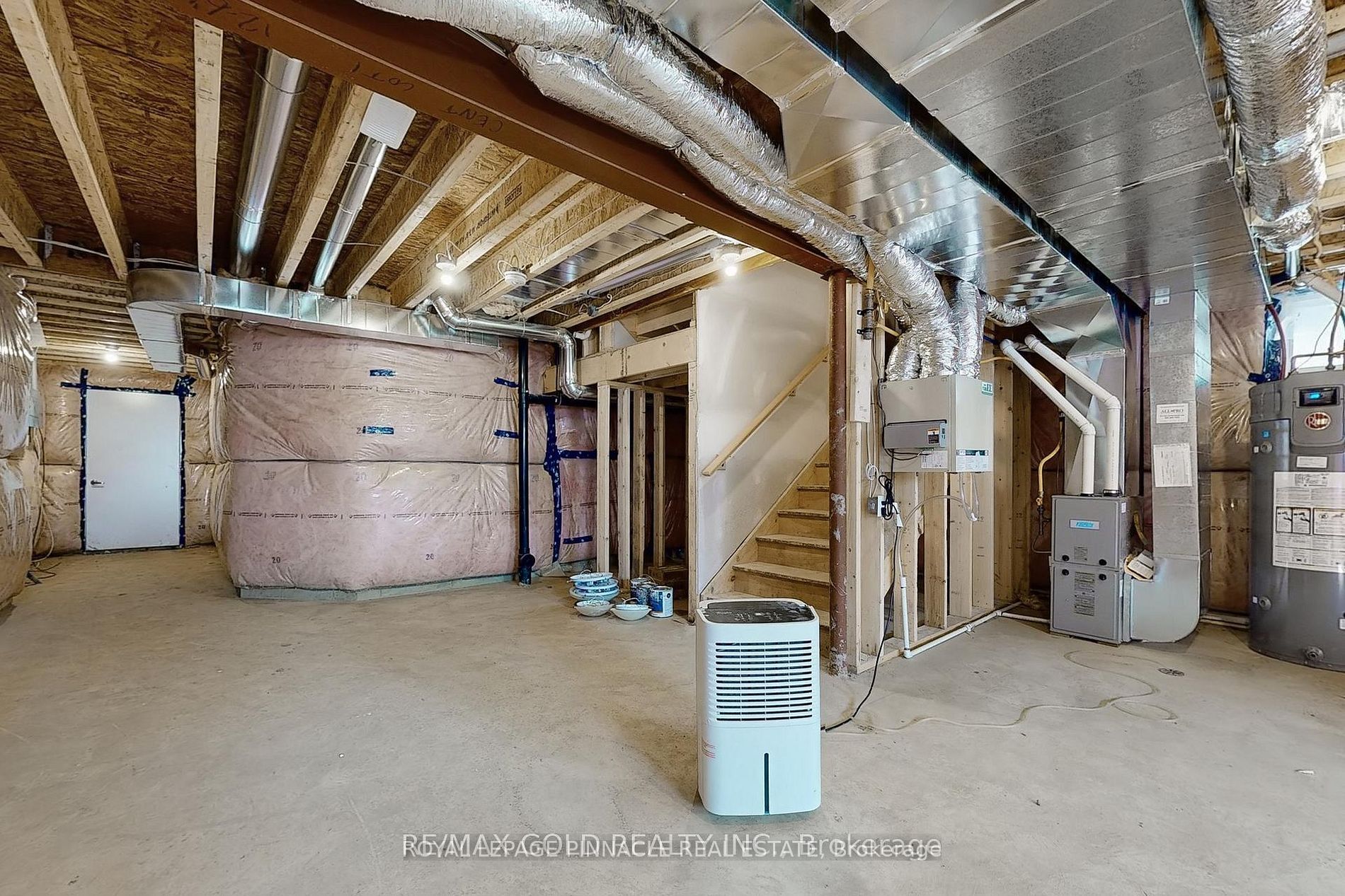 127 Laugher Avenue Property Photo 45