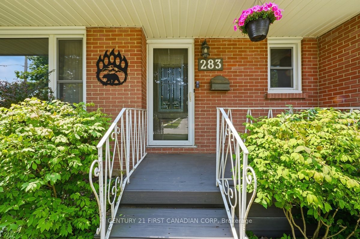 283 Spruce Street Property Photo 5