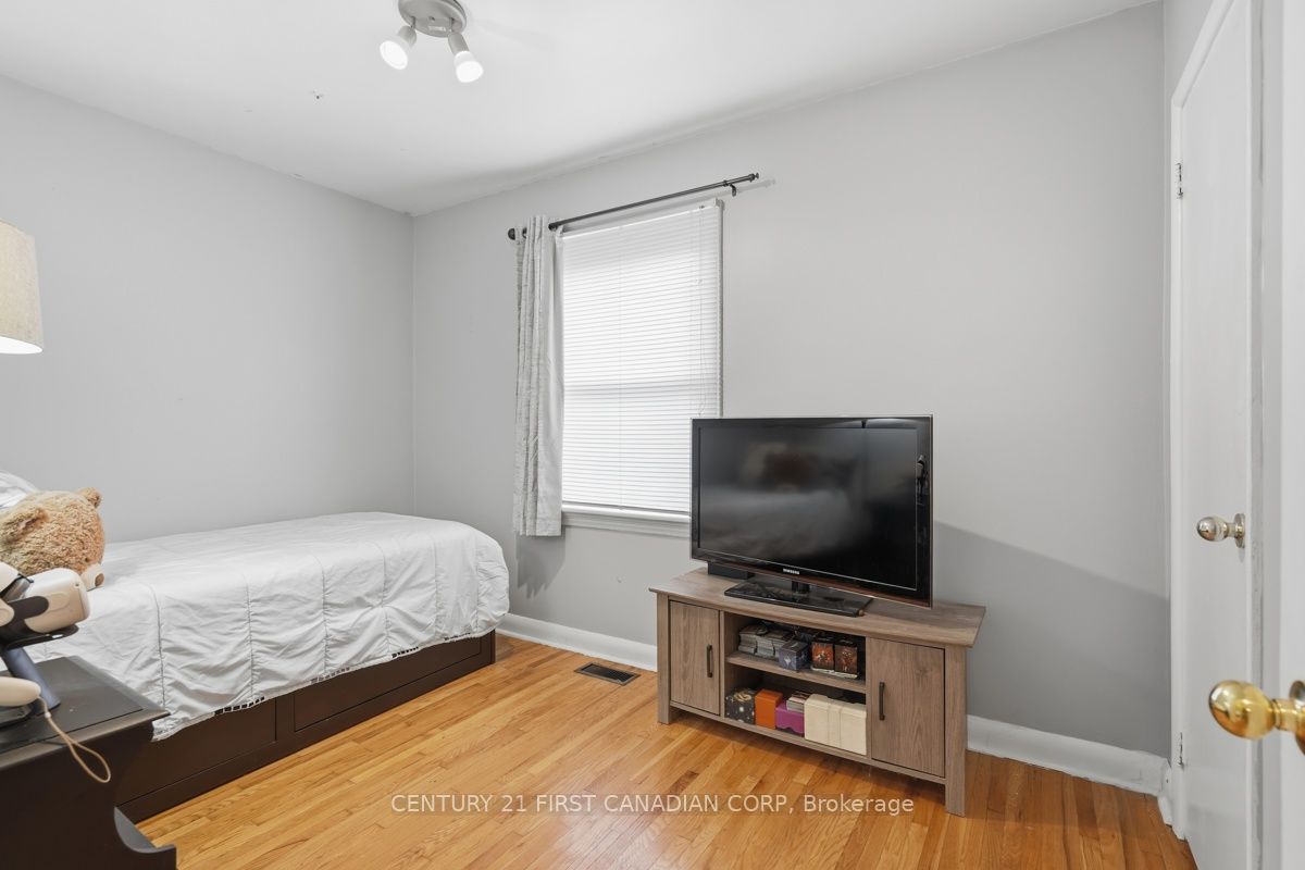 283 Spruce Street Property Photo 15