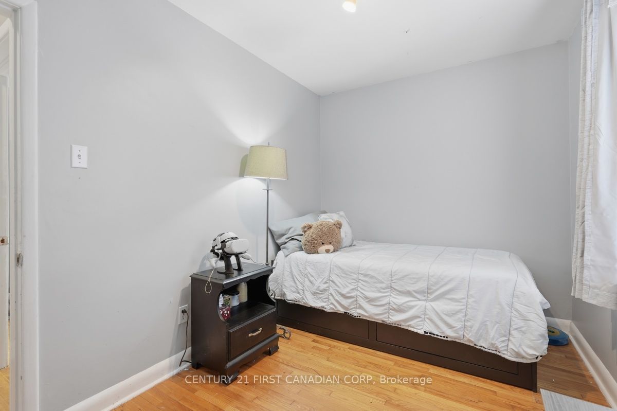 283 Spruce Street Property Photo 16