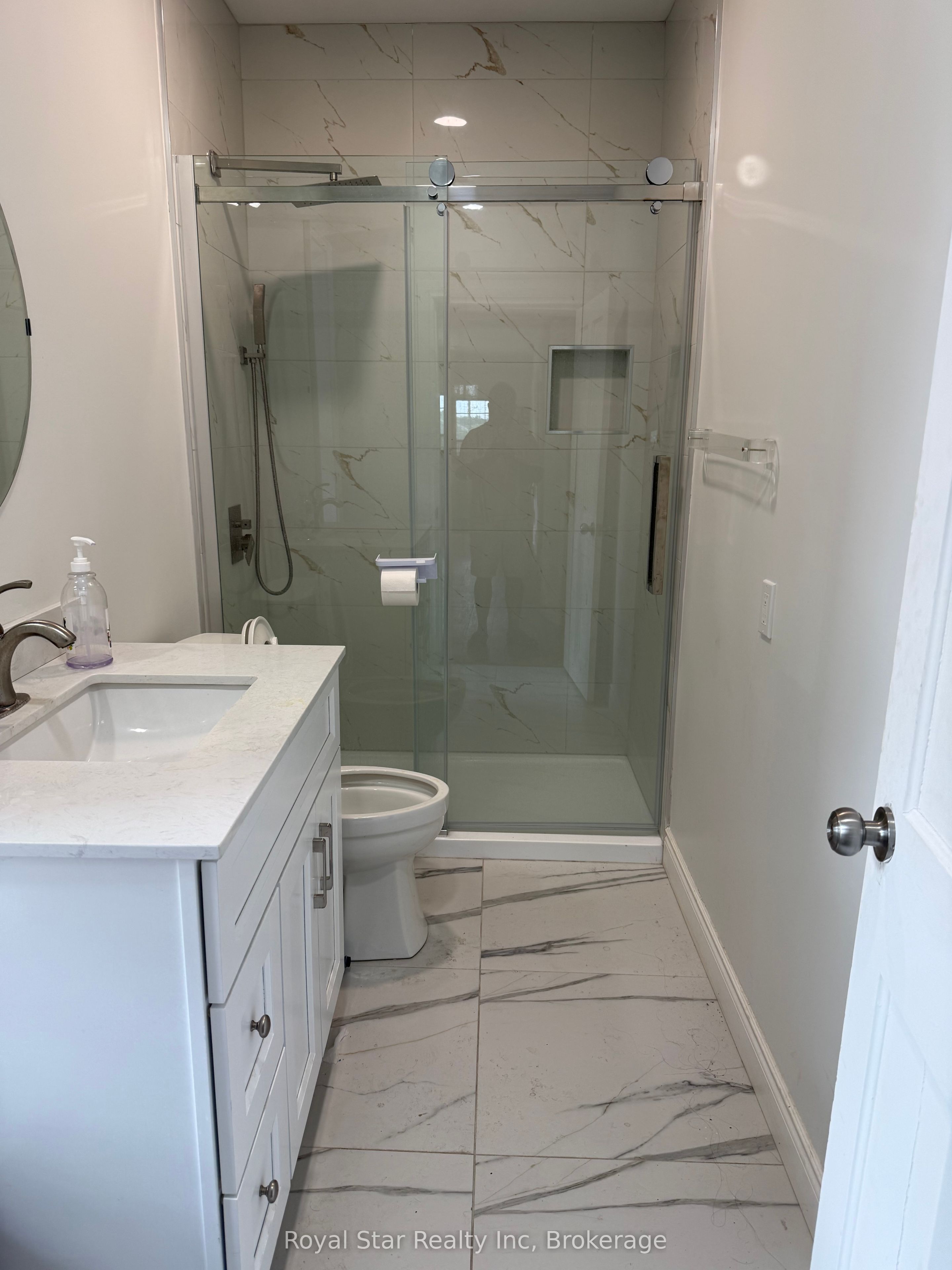 87 Waterloo Avenue Property Photo 3
