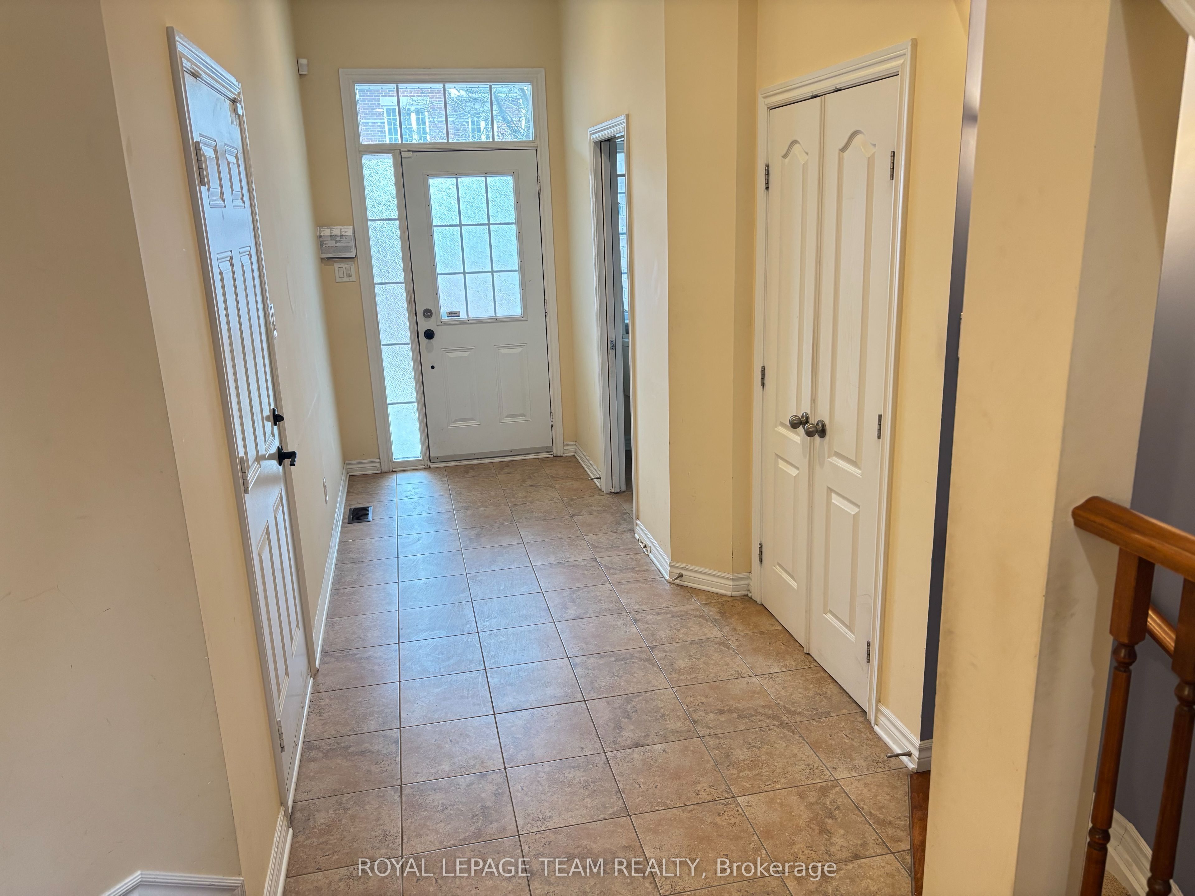 449 Foxhall Way Property Photo 2