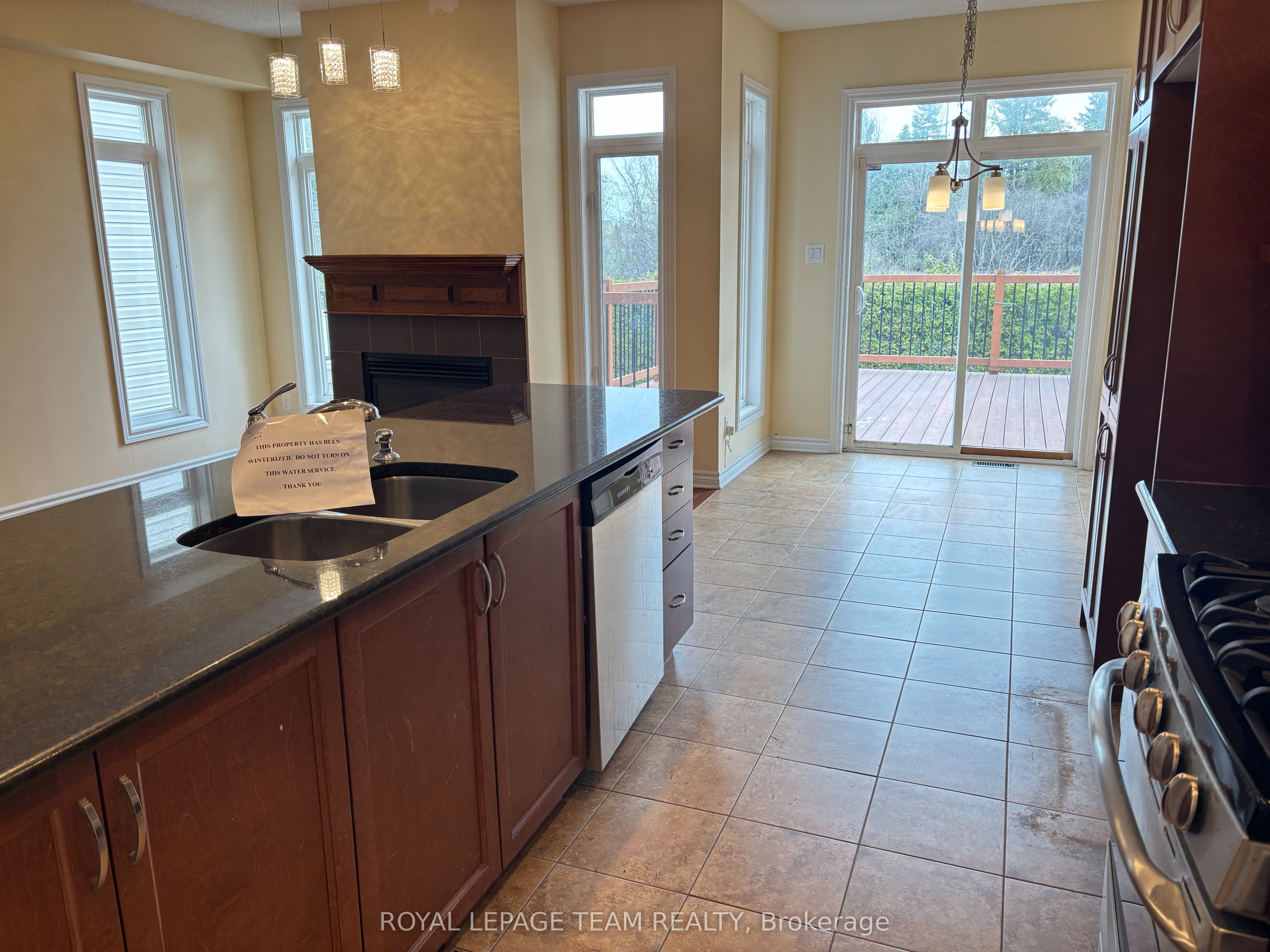 449 Foxhall Way Property Photo 8