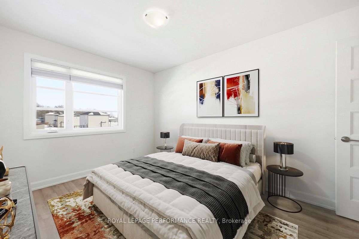934 Chablis Crescent Property Photo 23