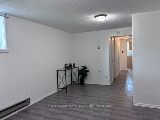 131 Lyons Avenue 5 Property Photo 11
