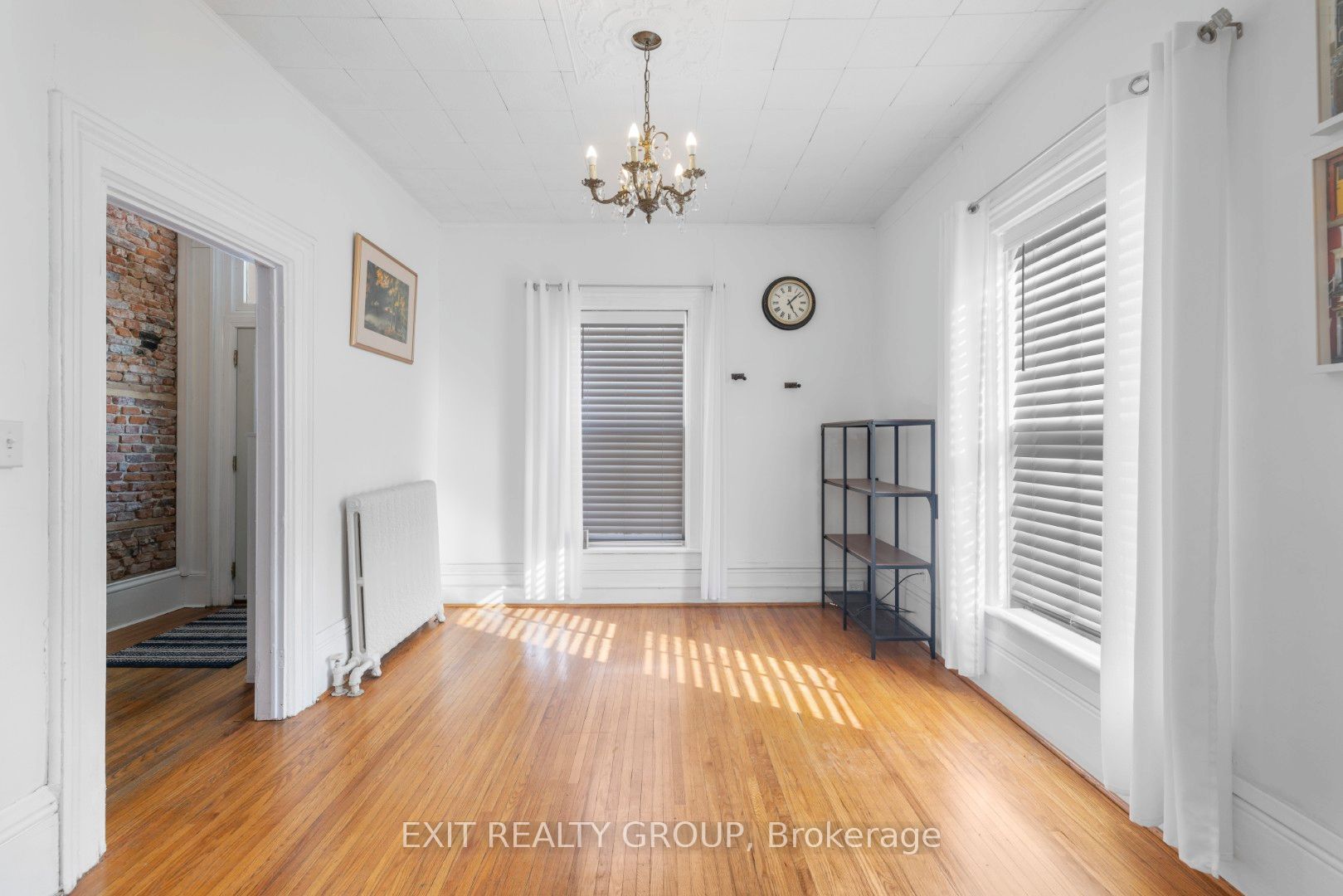 92 Cedar Street Property Photo 8