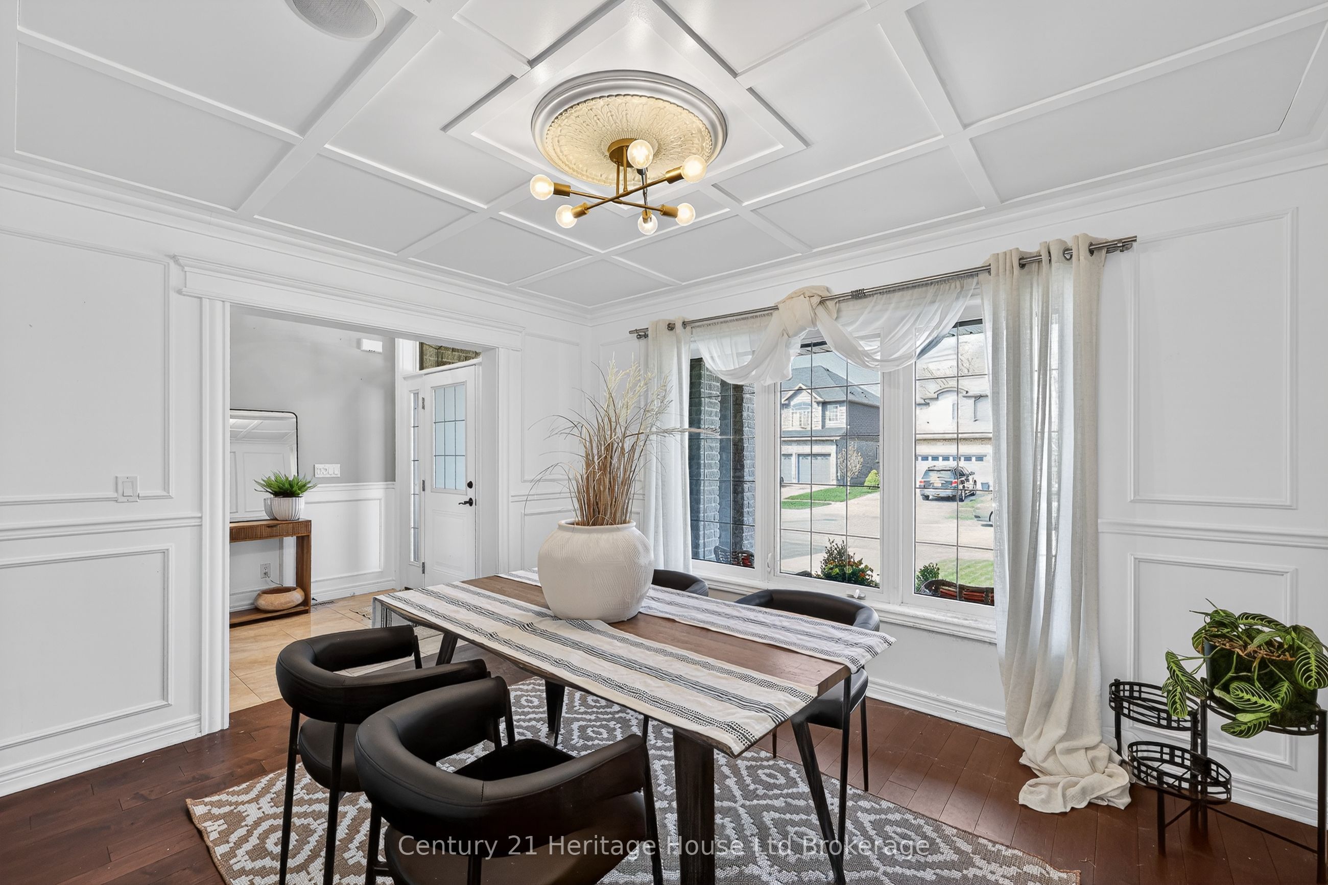 717 Normandy Drive Property Photo 10