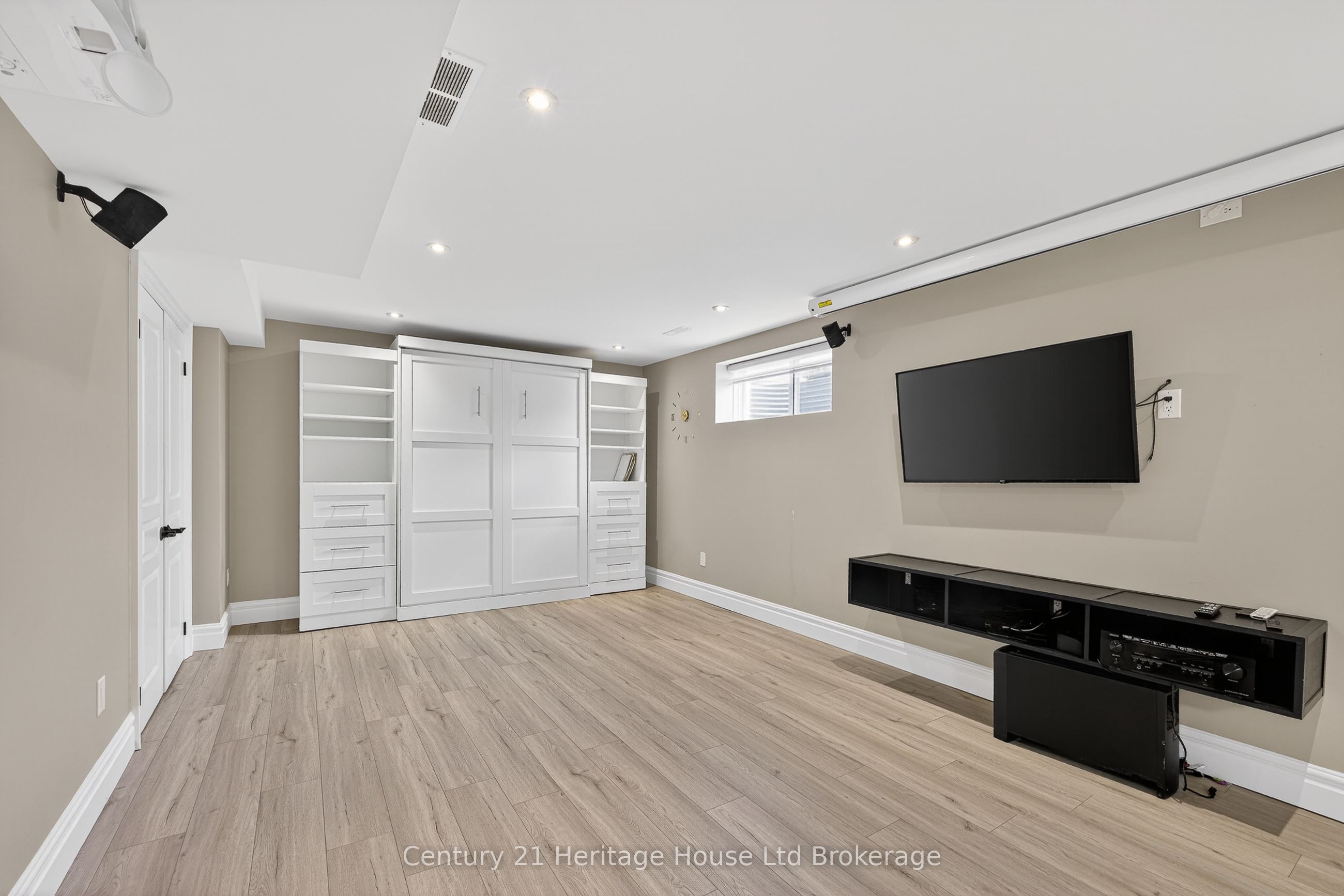 717 Normandy Drive Property Photo 31