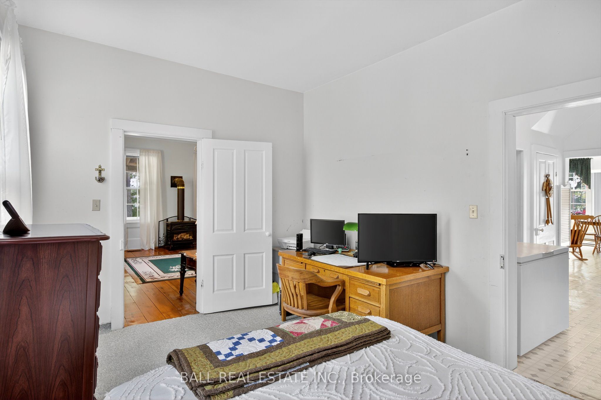 130 Front Street W Property Photo 19