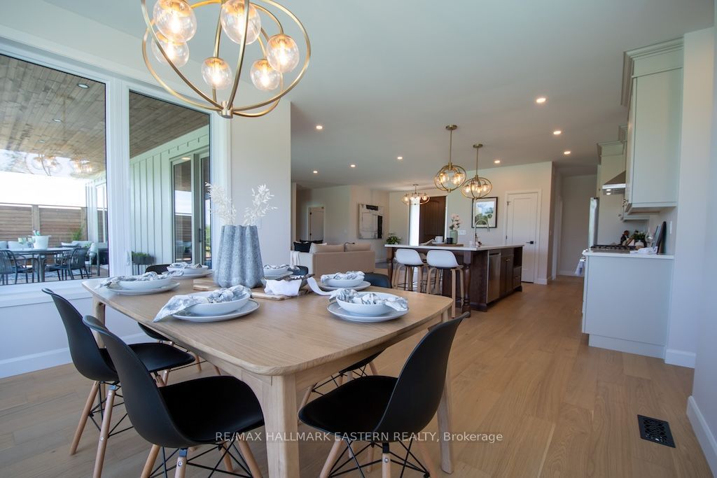 46 Almeara Drive Property Photo 8