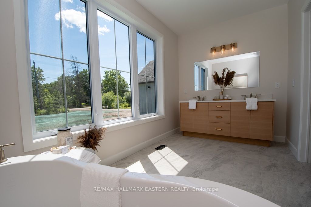 46 Almeara Drive Property Photo 23