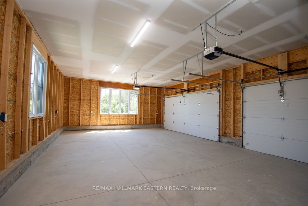 46 Almeara Drive Property Photo 43