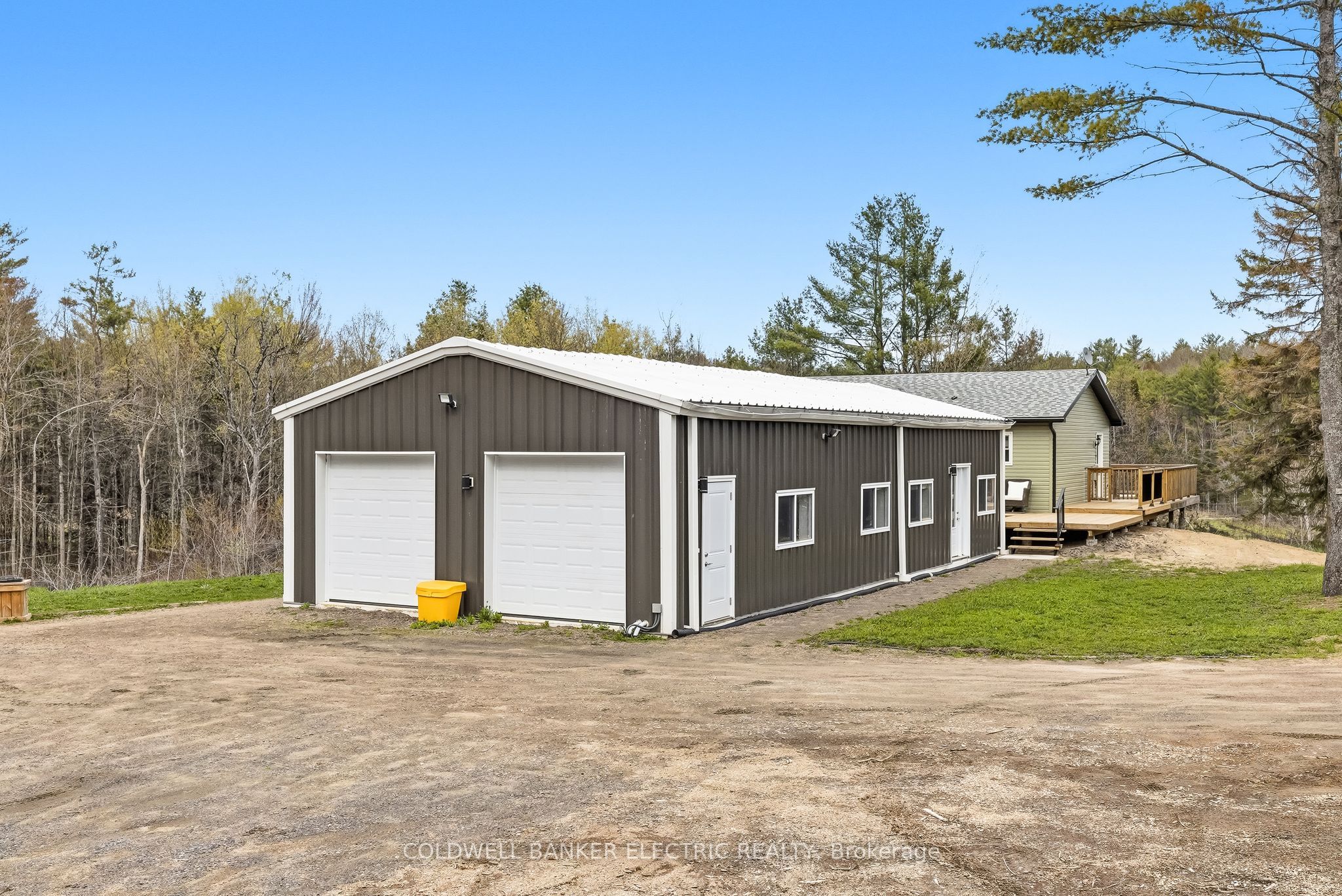 1211 Gelert Road Property Photo 4