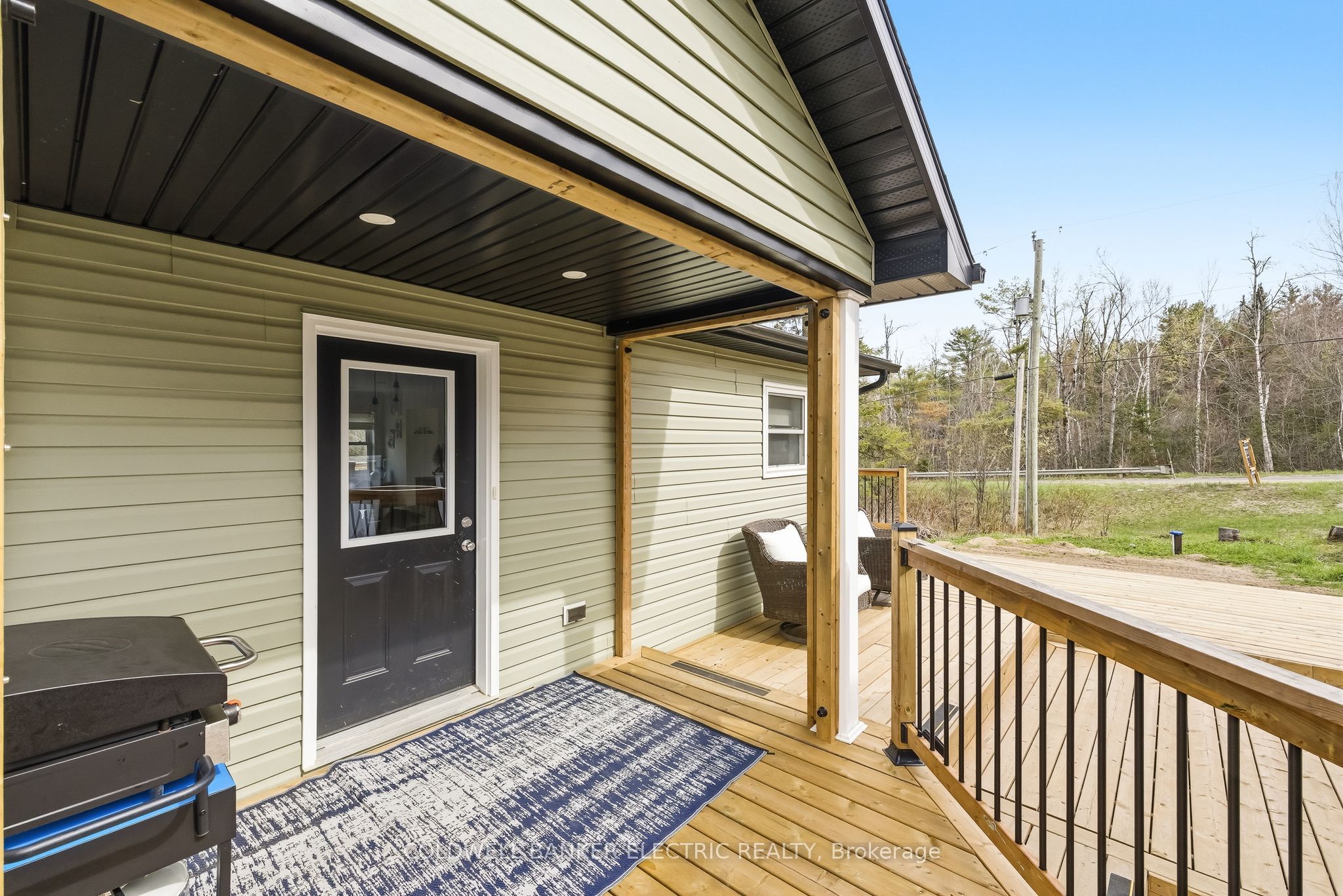 1211 Gelert Road Property Photo 9
