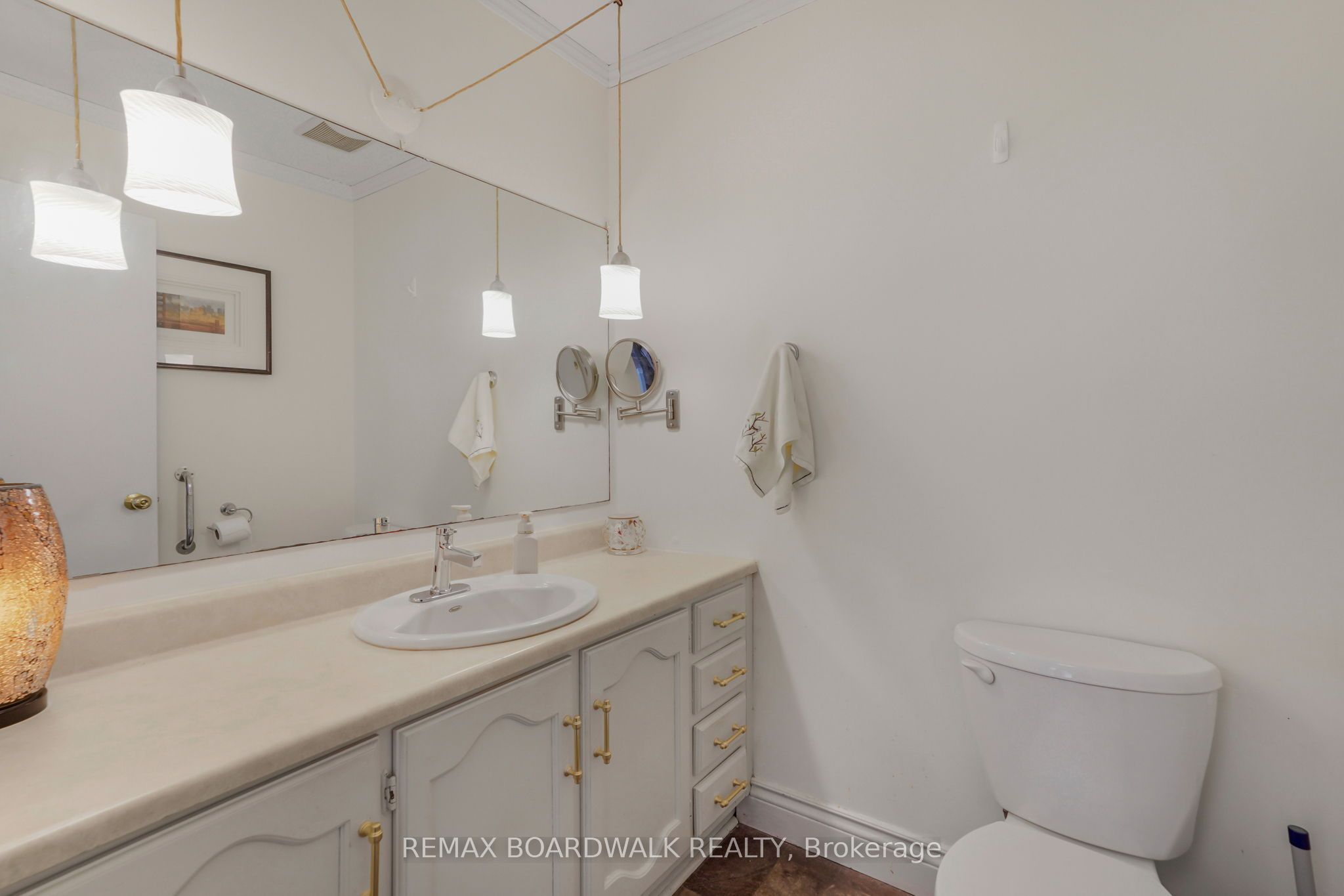 1778 Bouvier Road Property Photo 4