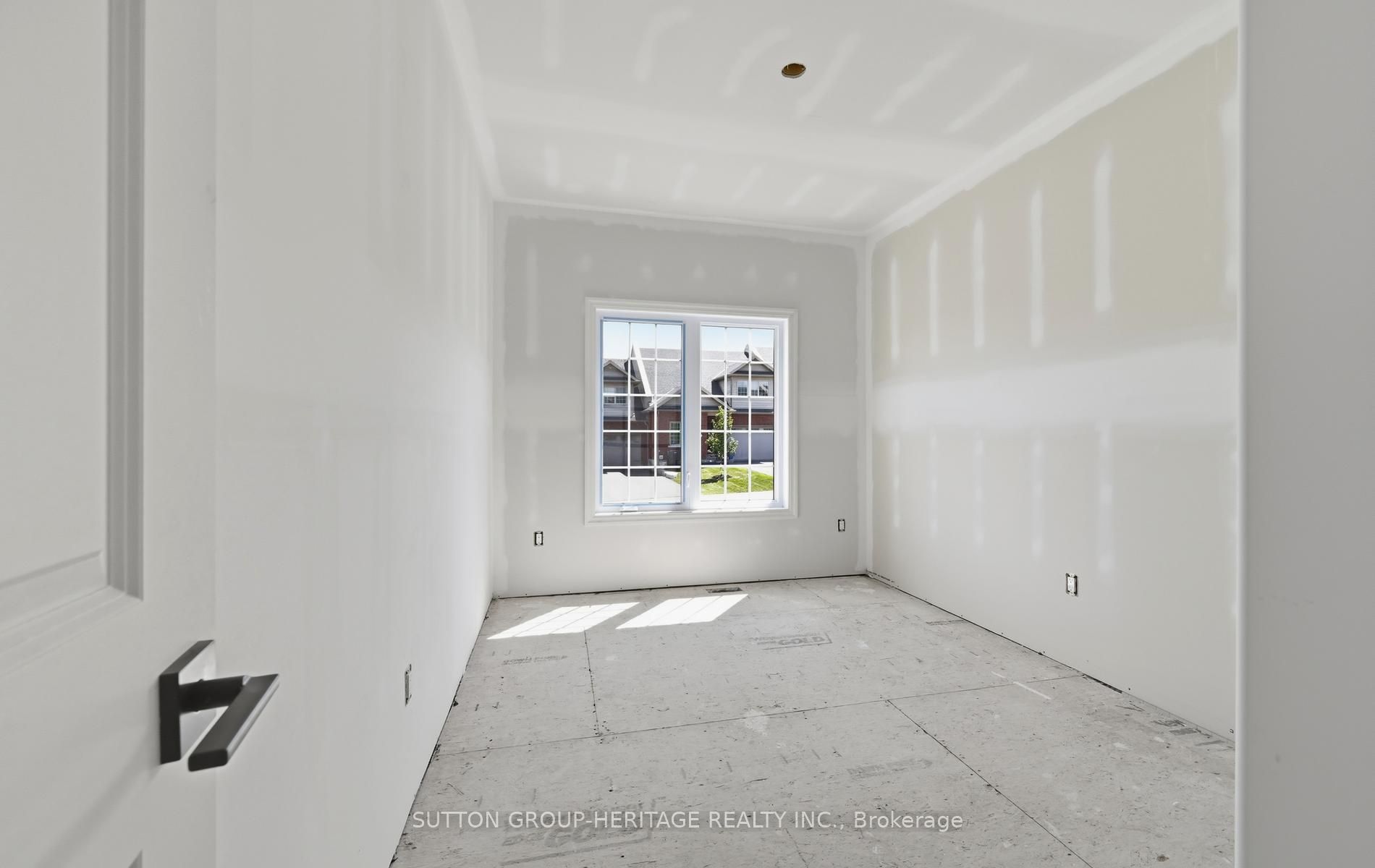 124 Orchard Way Property Photo 8
