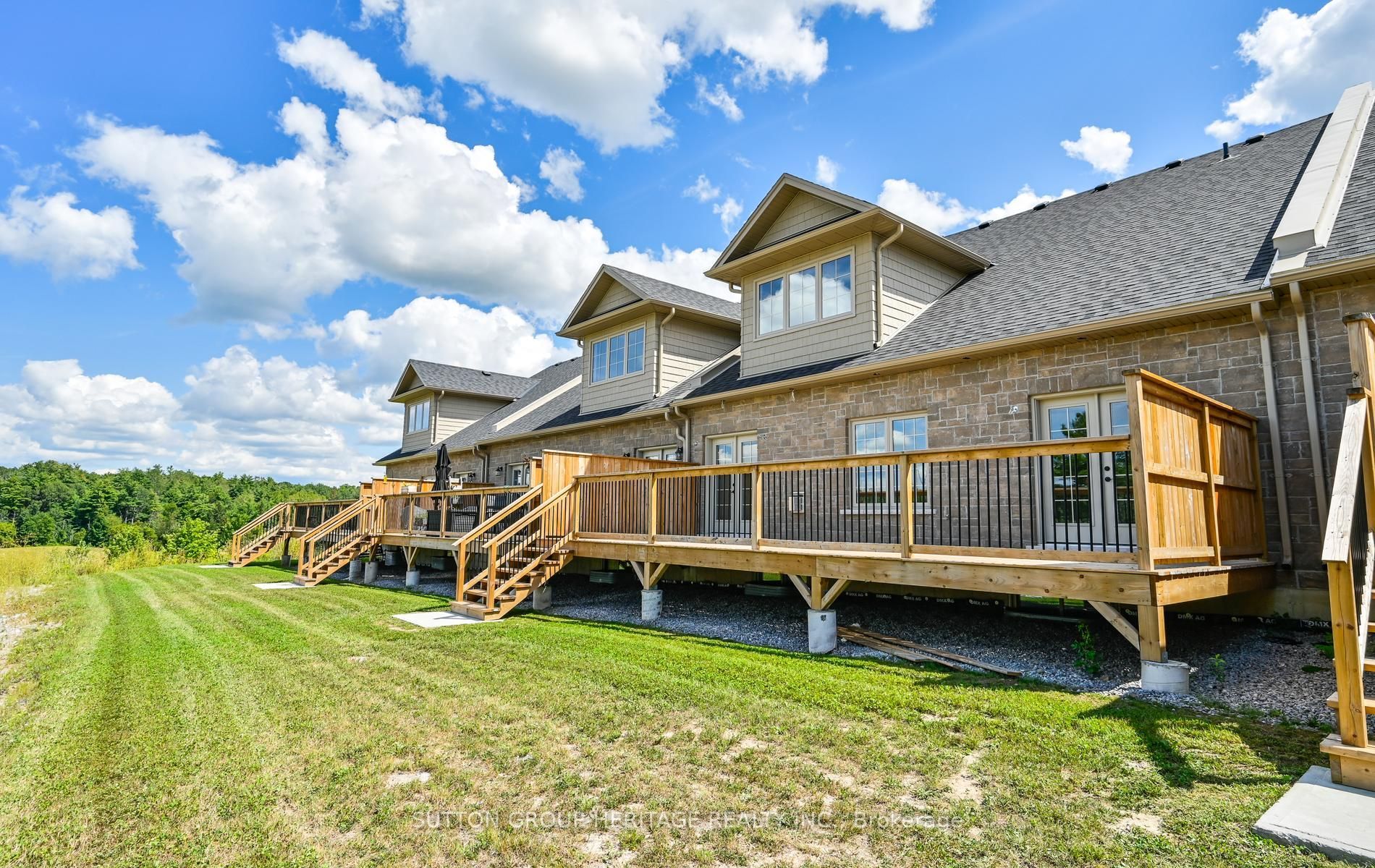 124 Orchard Way Property Photo 17