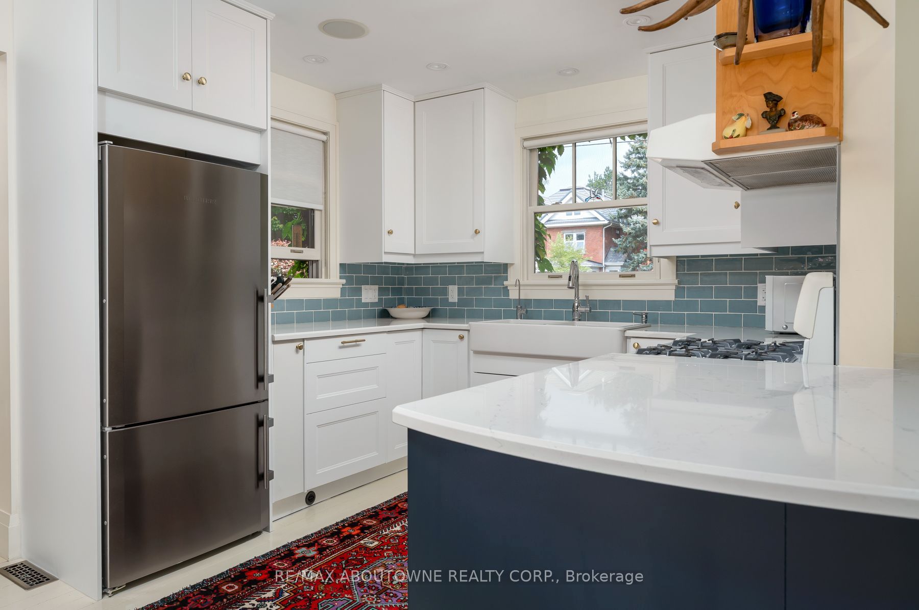 23 Alice Street E Property Photo 16