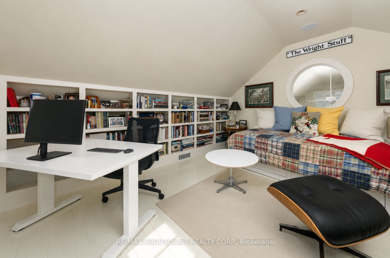 23 Alice Street E Property Photo 28