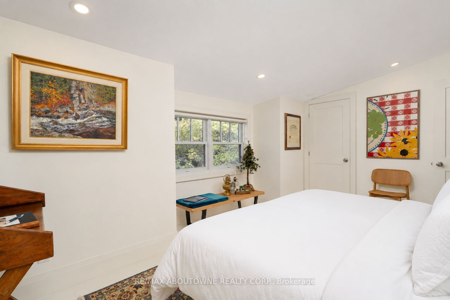 23 Alice Street E Property Photo 35