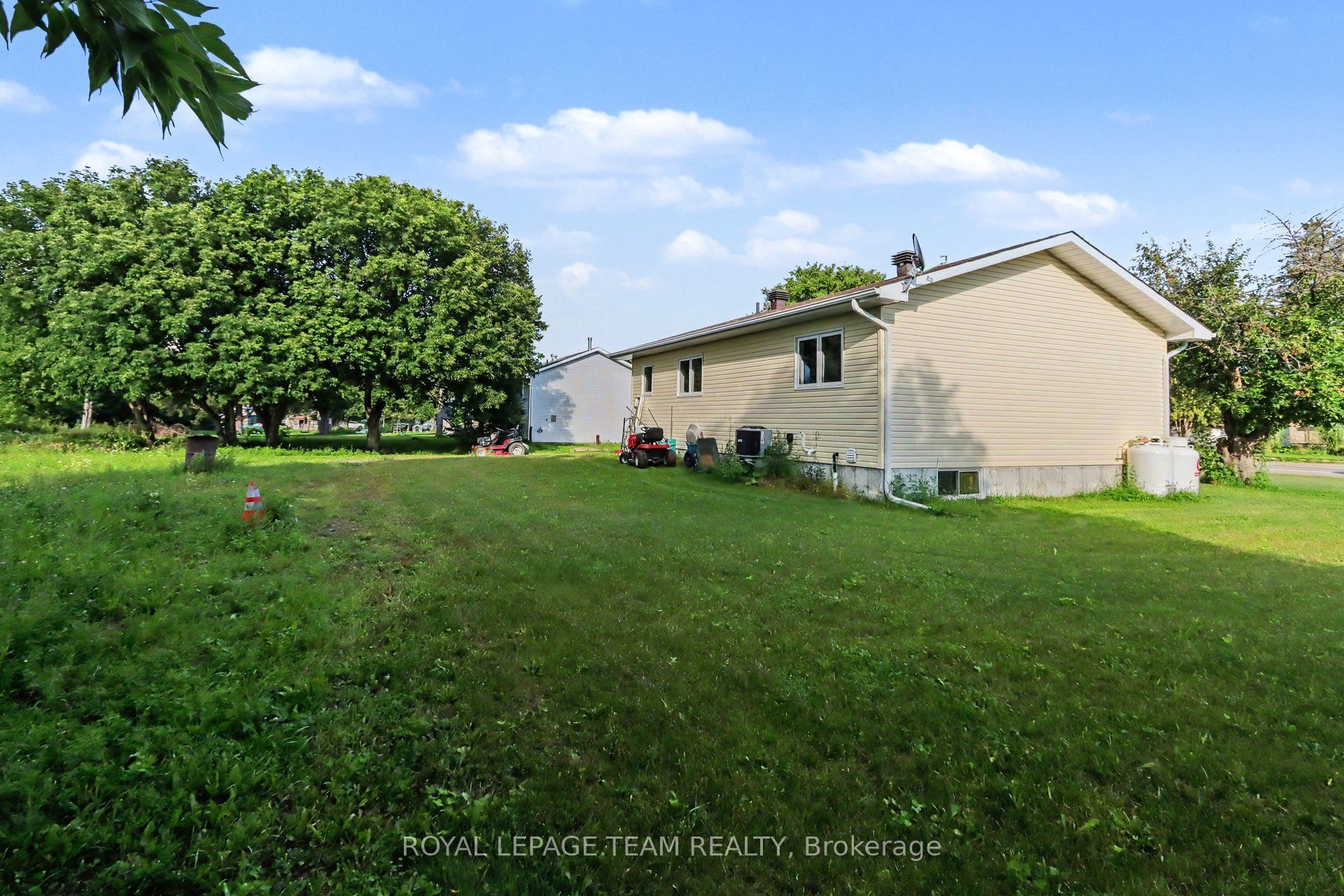 12303 County 5 Road Property Photo 22