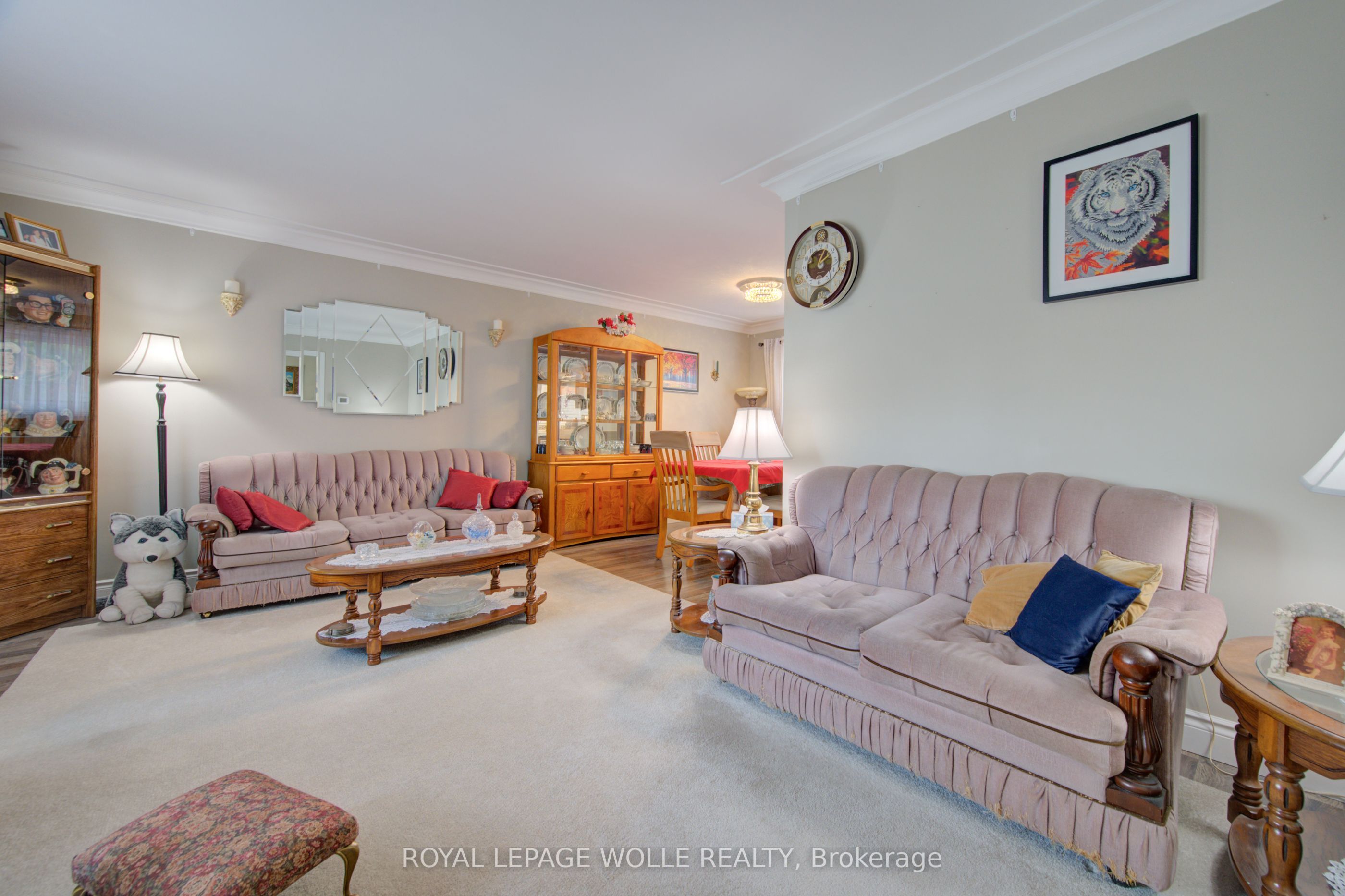 99 Highman Avenue Property Photo 6