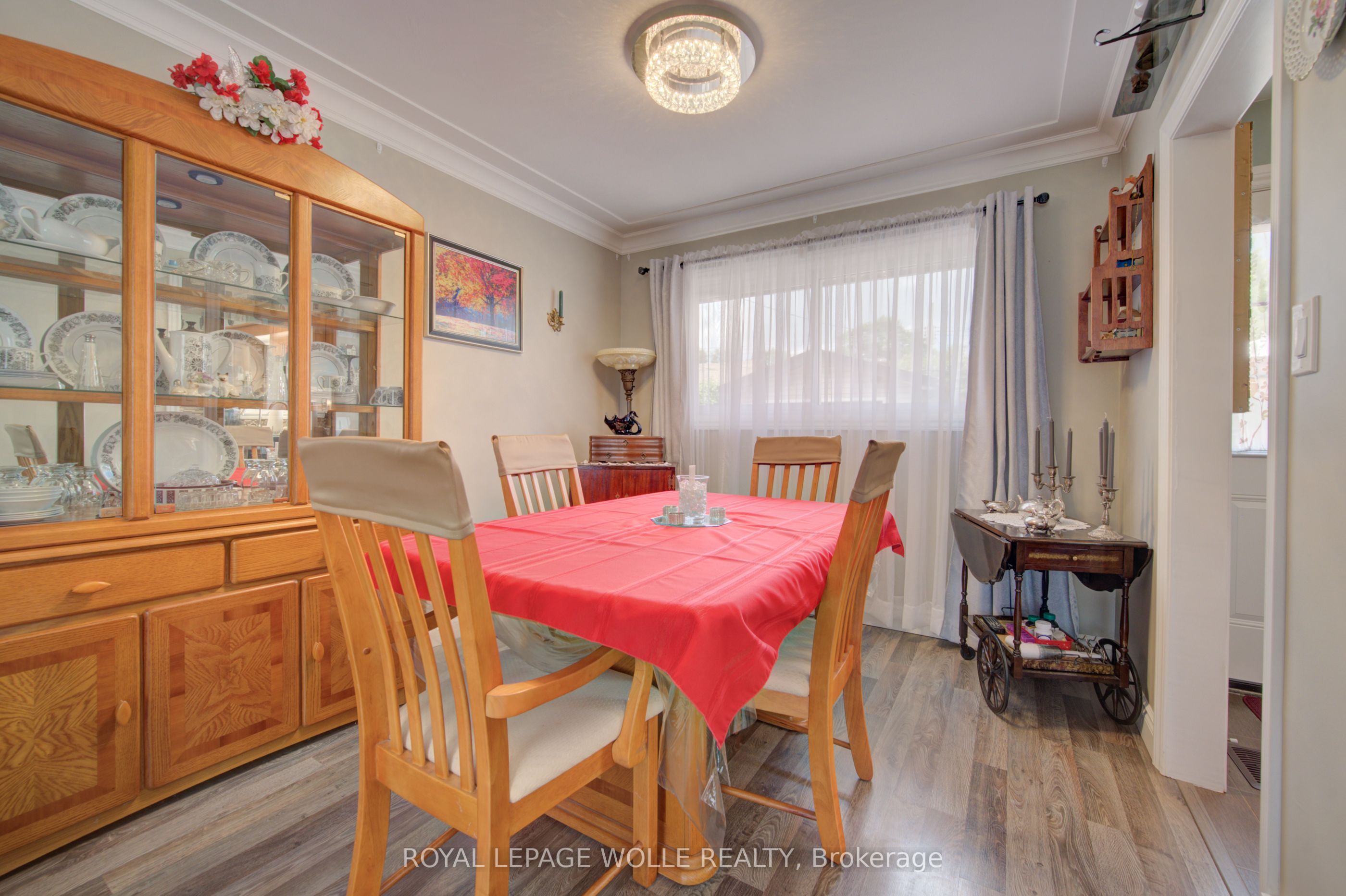 99 Highman Avenue Property Photo 9