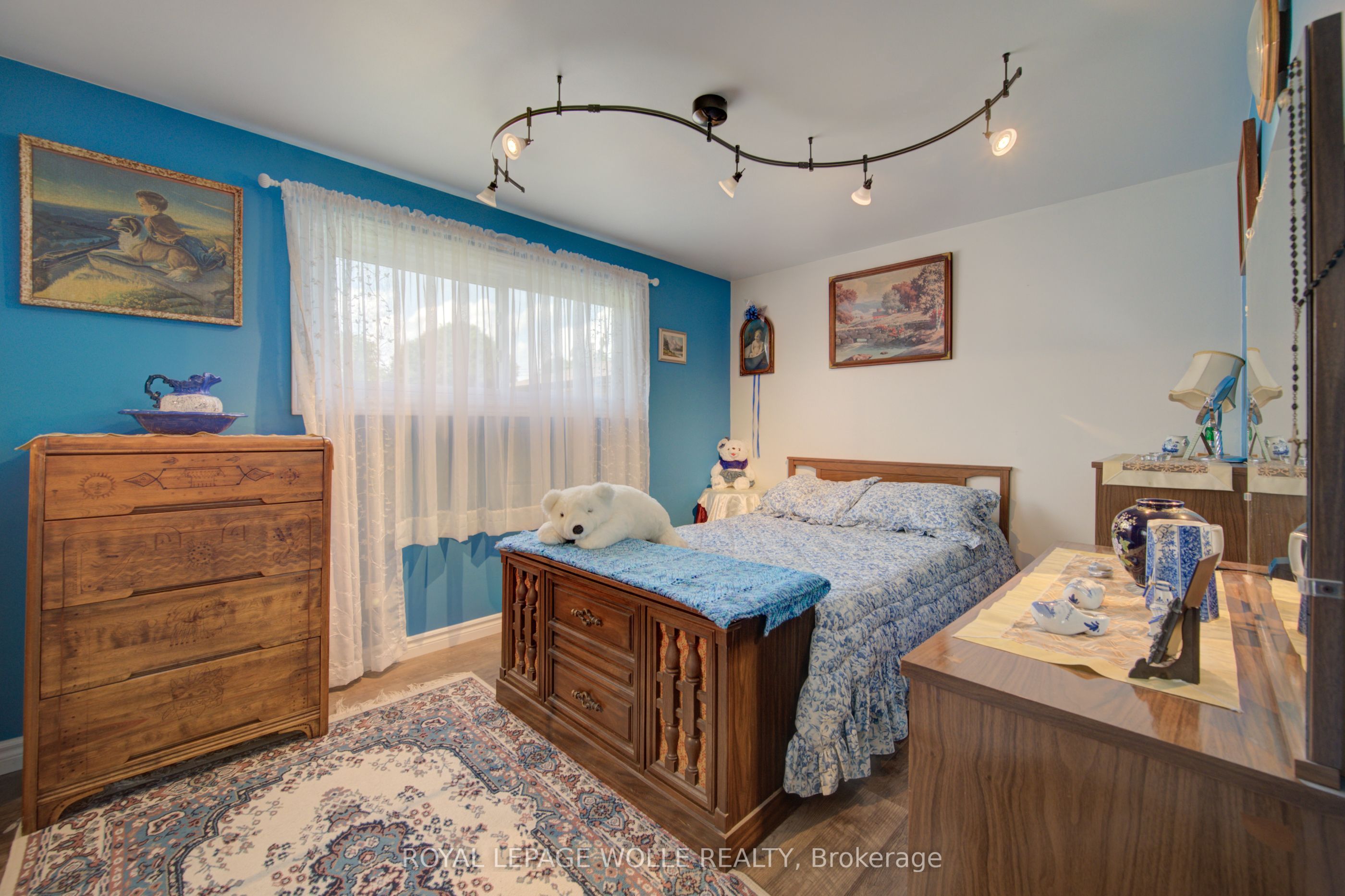 99 Highman Avenue Property Photo 17
