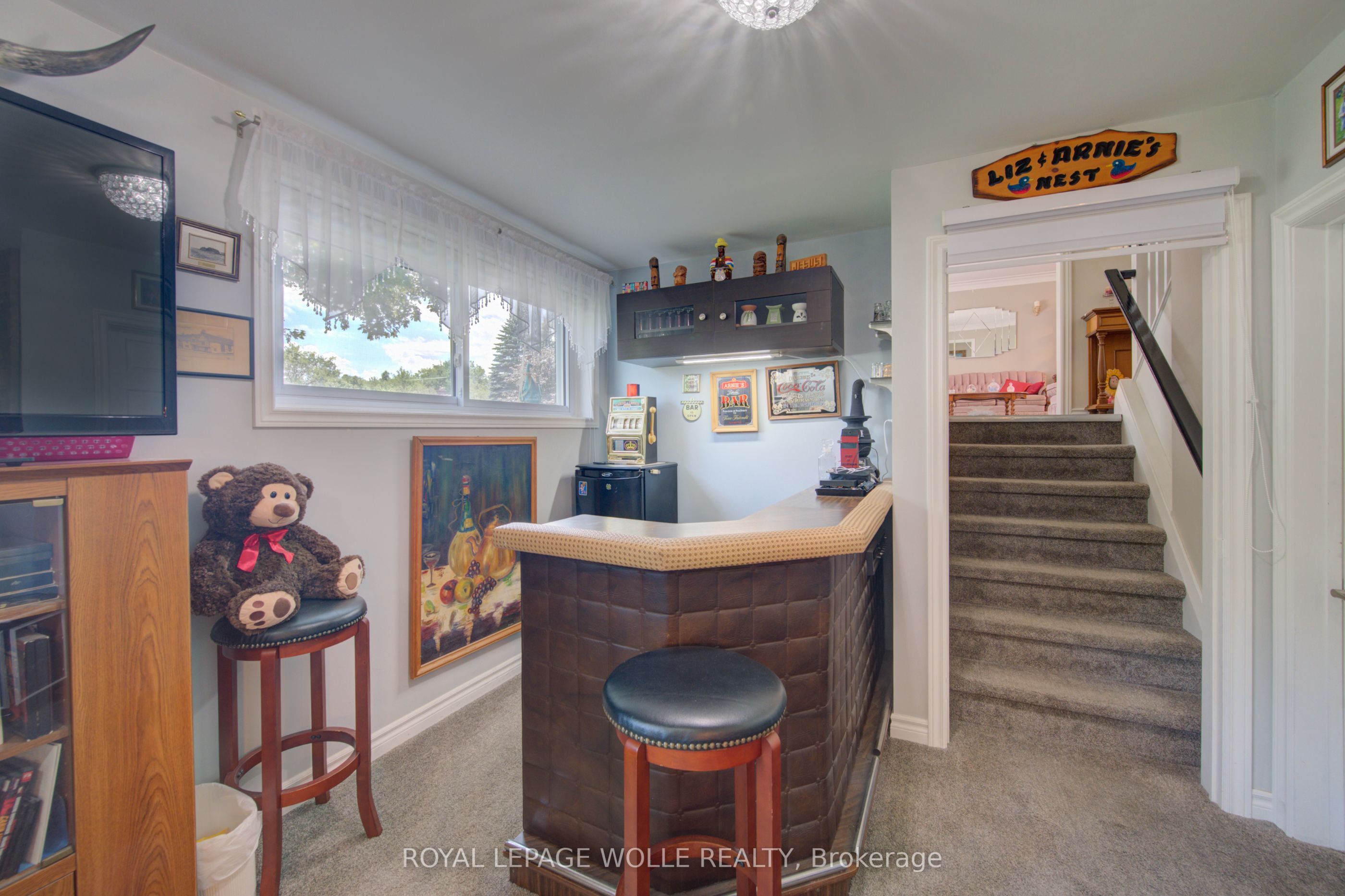 99 Highman Avenue Property Photo 18