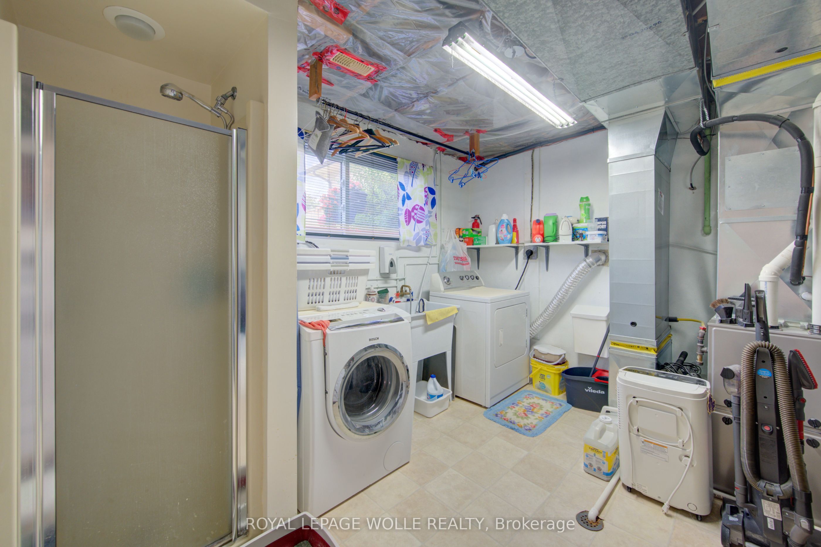 99 Highman Avenue Property Photo 22