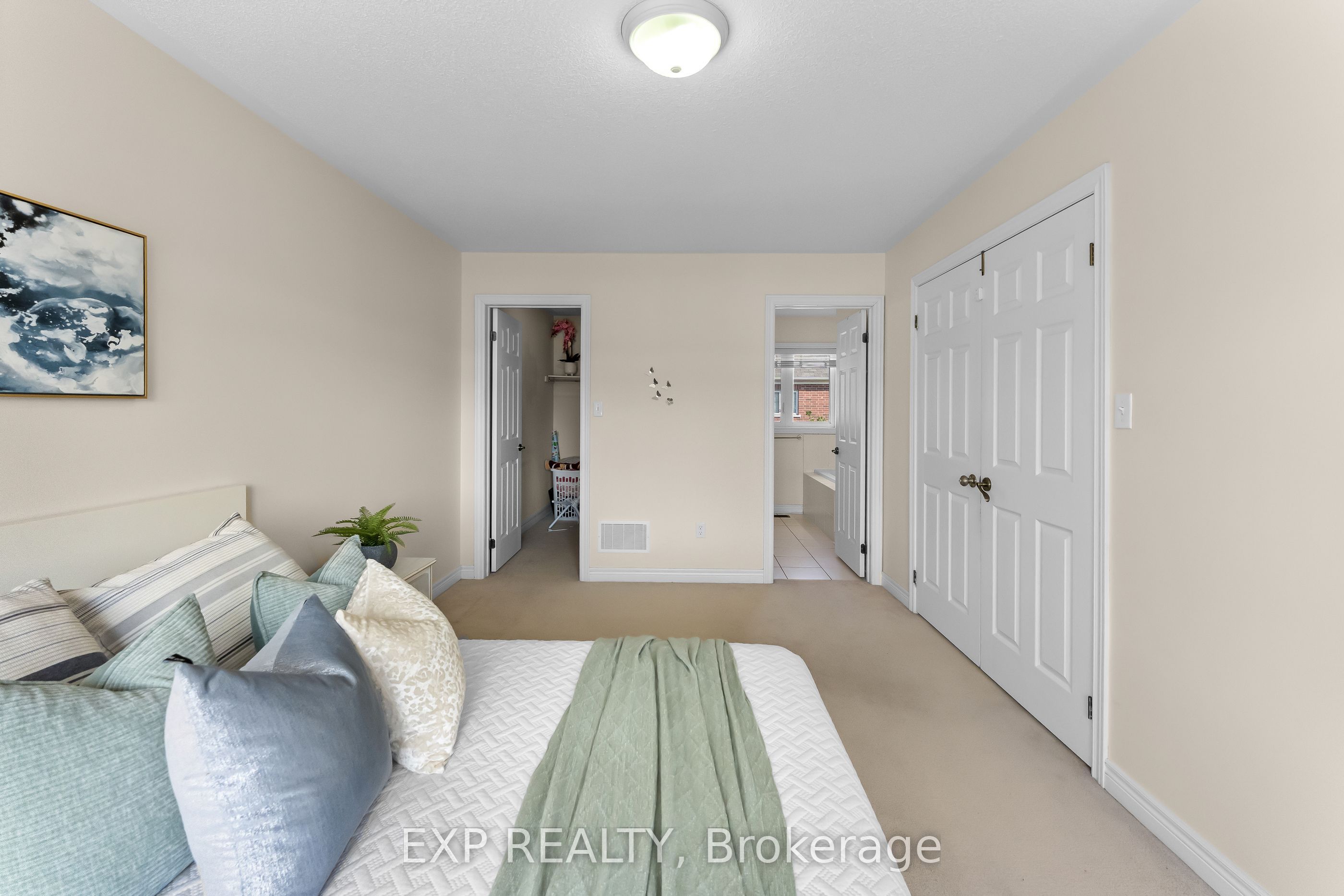 2 Durham Way Property Photo 24