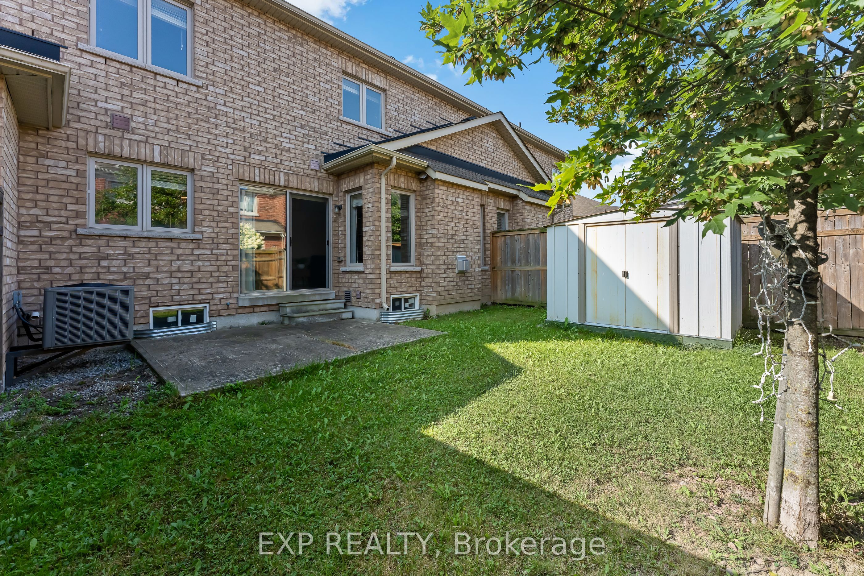 2 Durham Way Property Photo 32