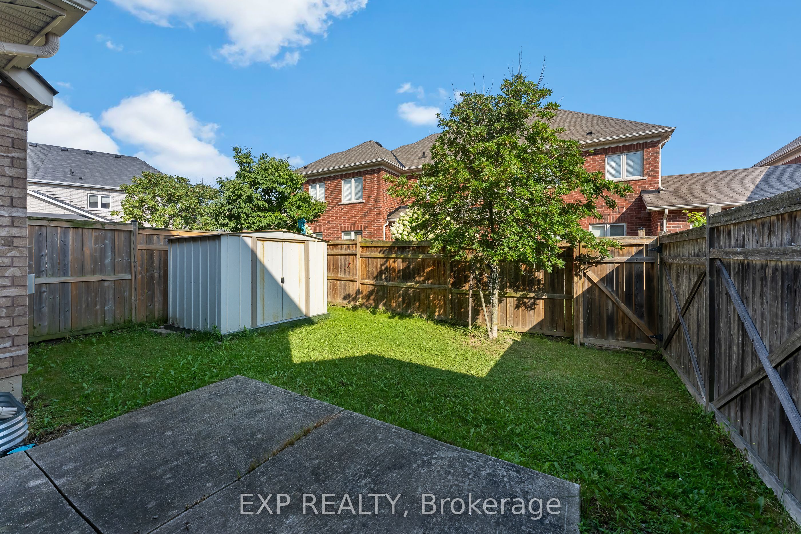 2 Durham Way Property Photo 33