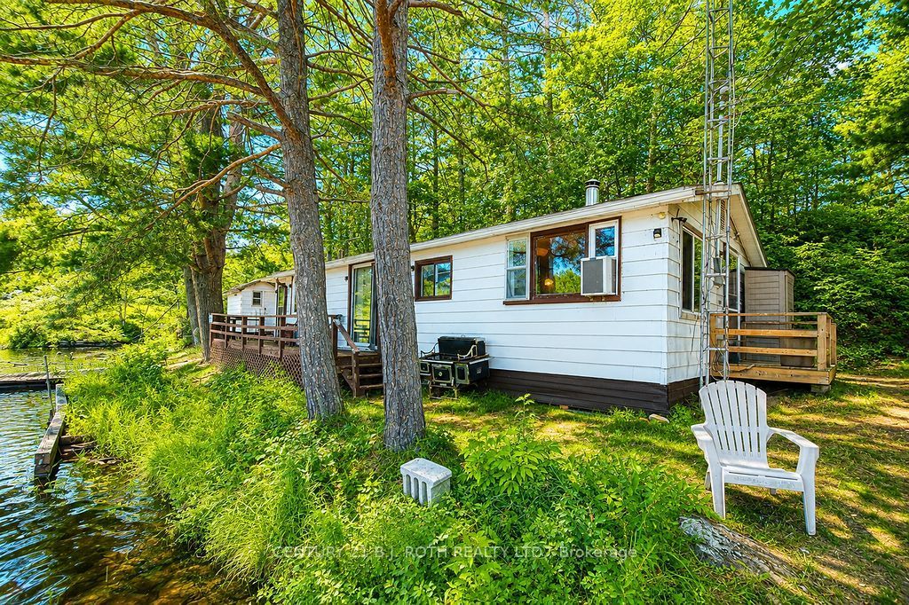 11107 Devils Lake Road Property Photo 2