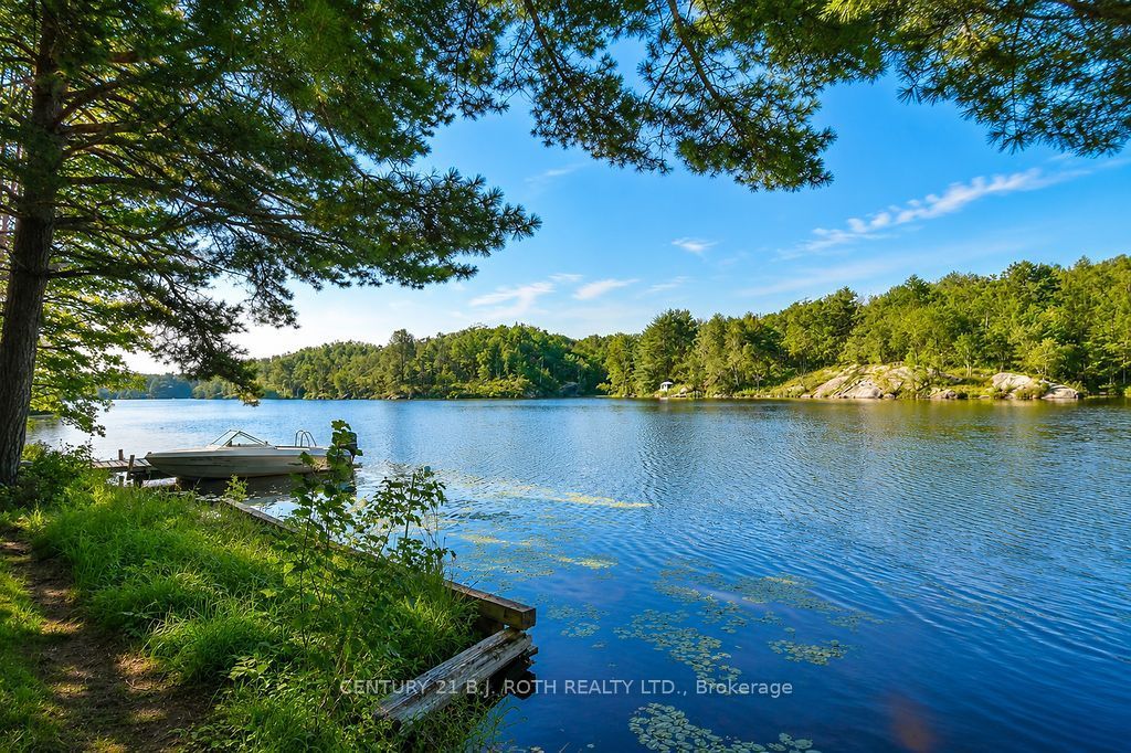 11107 Devils Lake Road Property Photo 4