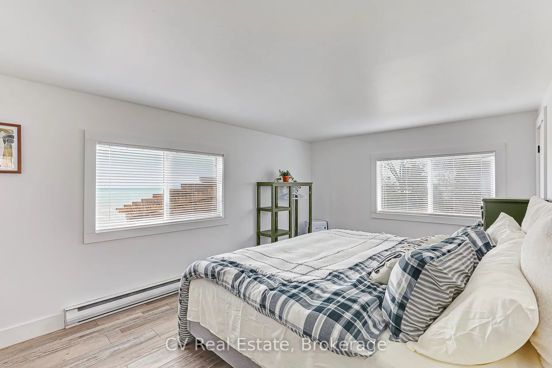 209583 26 Highway Property Photo 8