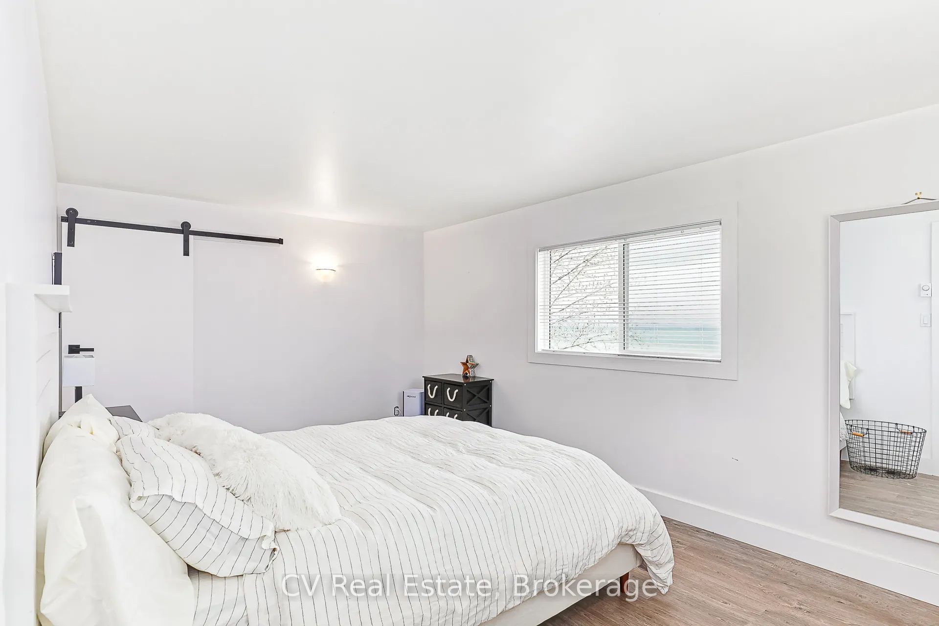 209583 26 Highway Property Photo 21