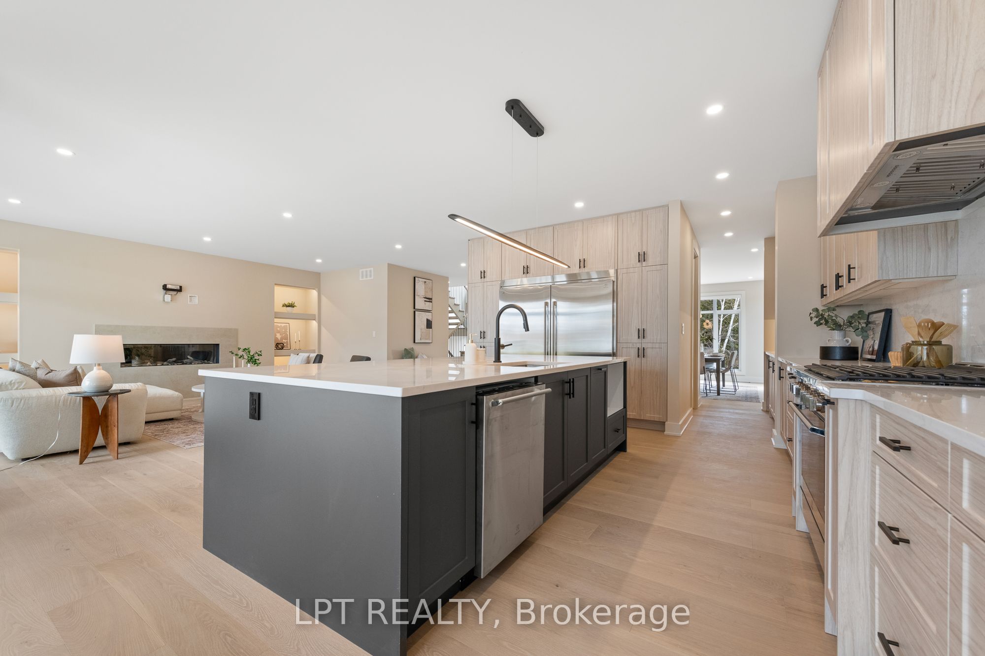 15 Briggs Avenue Property Photo 12