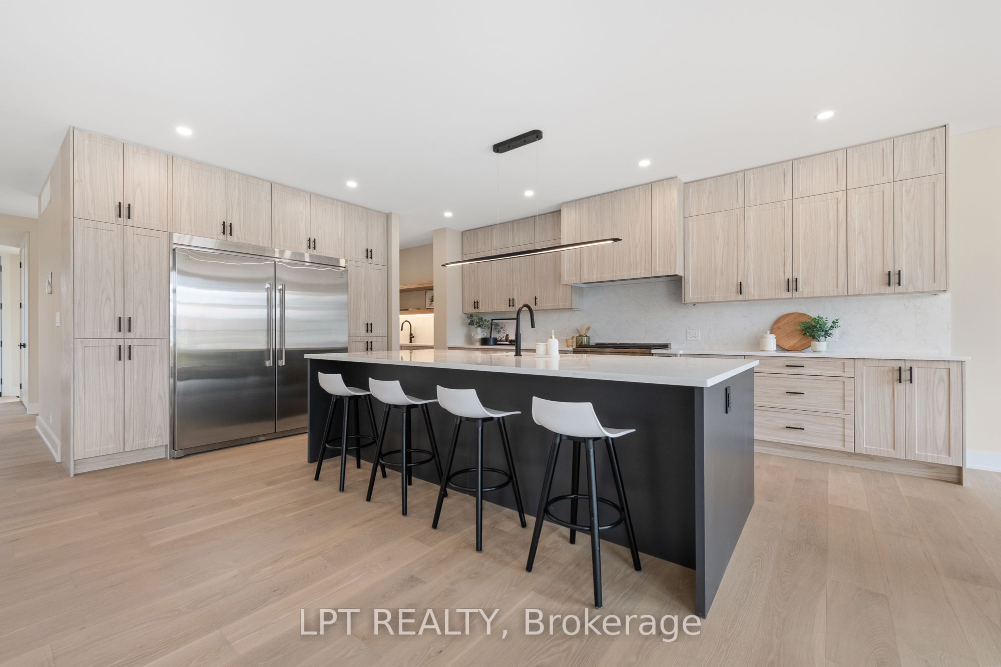 15 Briggs Avenue Property Photo 13