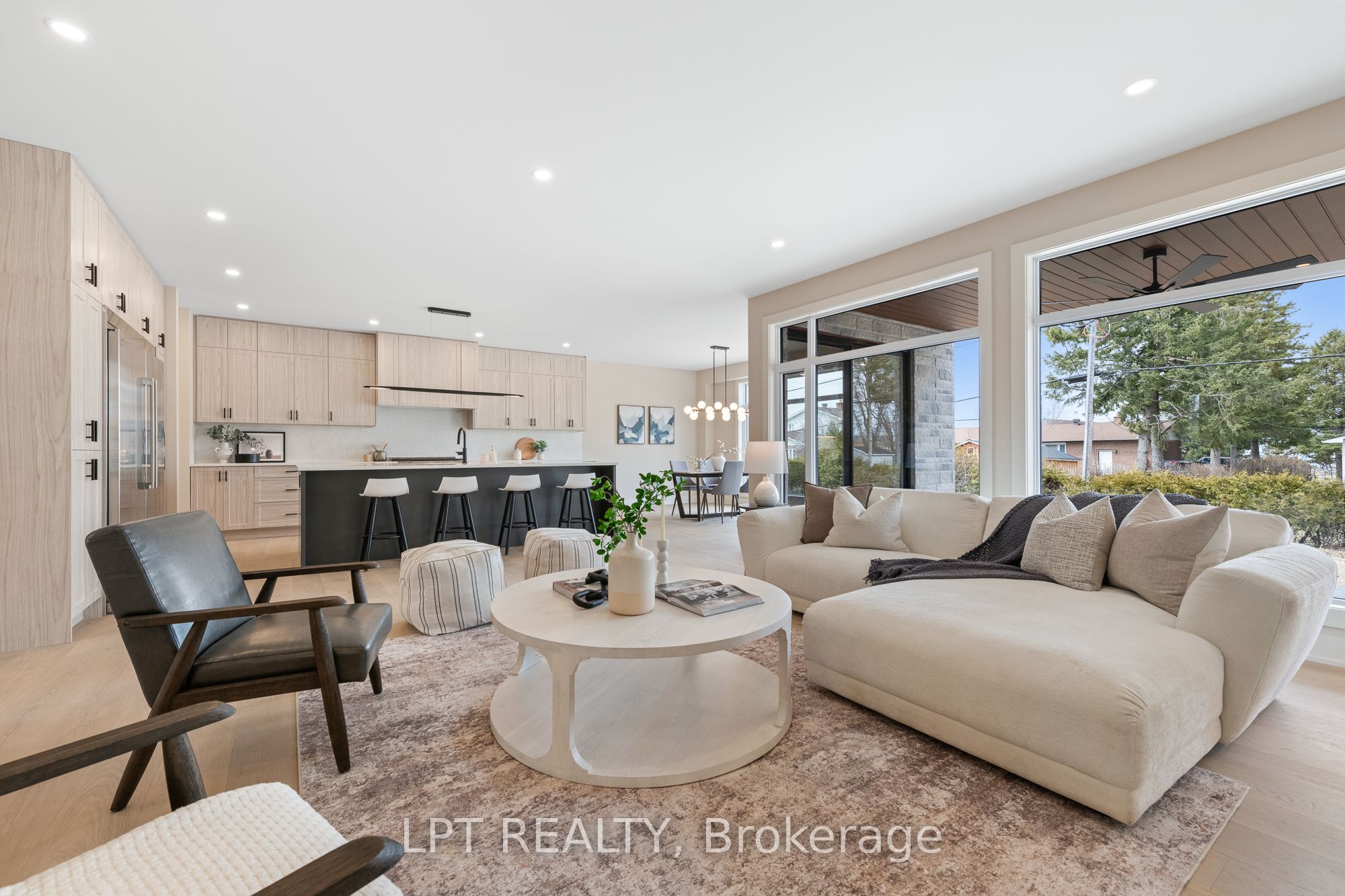 15 Briggs Avenue Property Photo 23